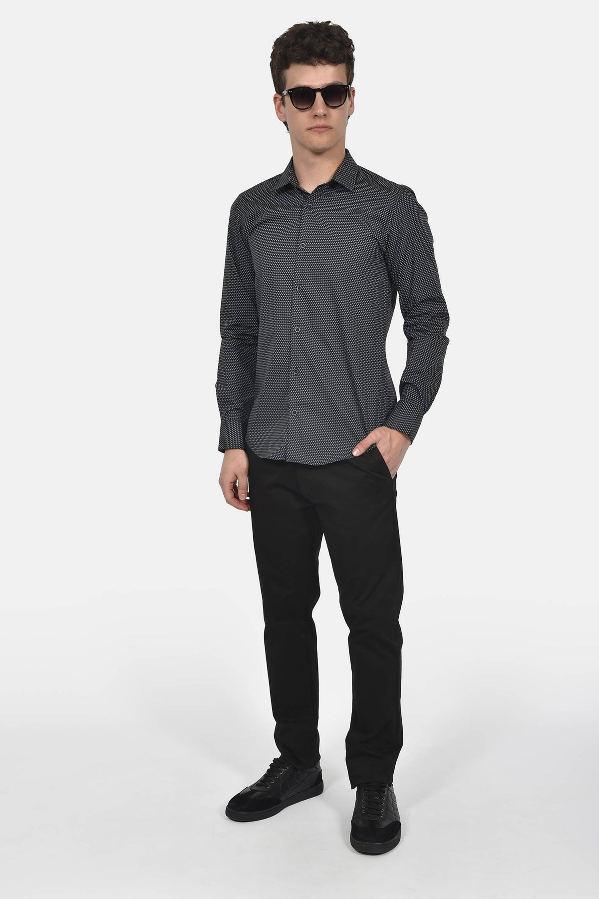 ανδρικό-εμπριμέ-πουκάμισο-100%-βαμβάκι-normal-fit-με-κλασικό-γιακά-για-κομψό-στυλ