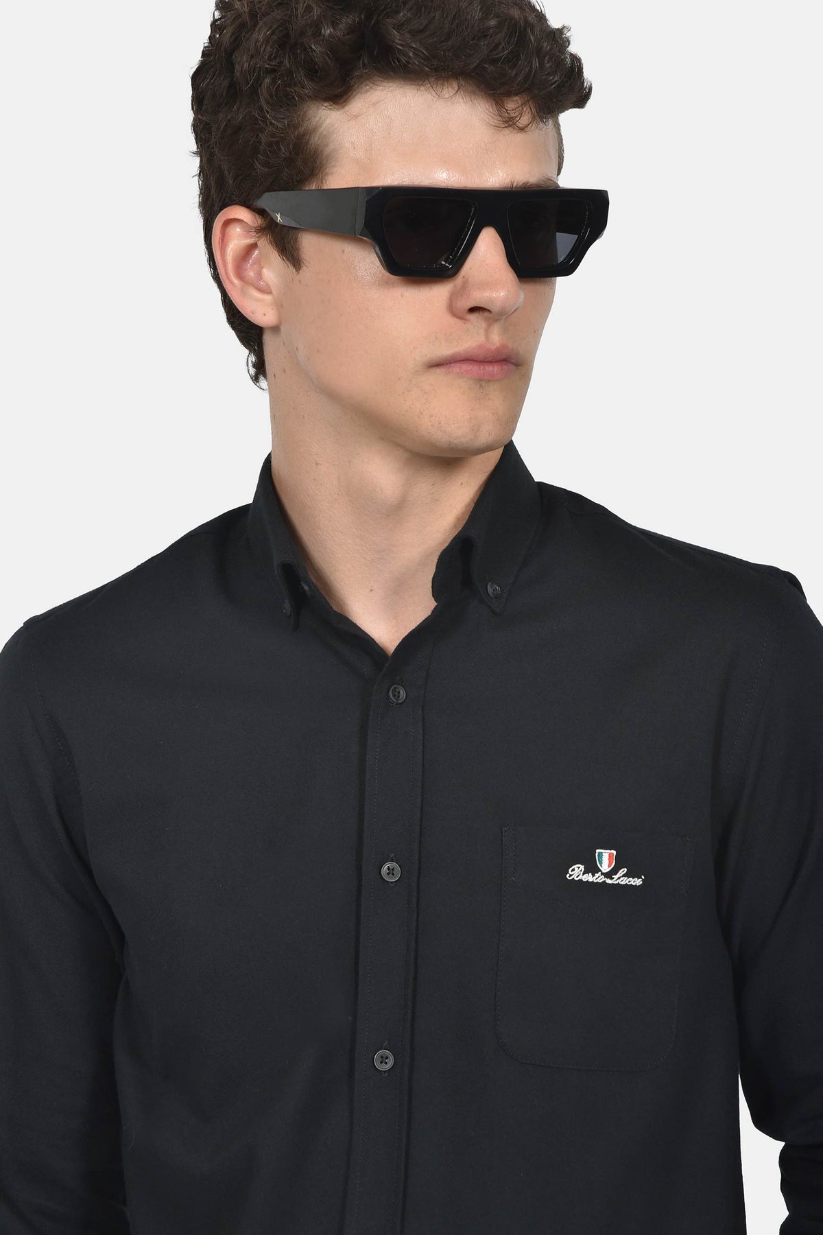 ανδρικό-button-down-πουκάμισο-100%-βαμβάκι-normal-fit-για-καθημερινές-εμφανίσεις
