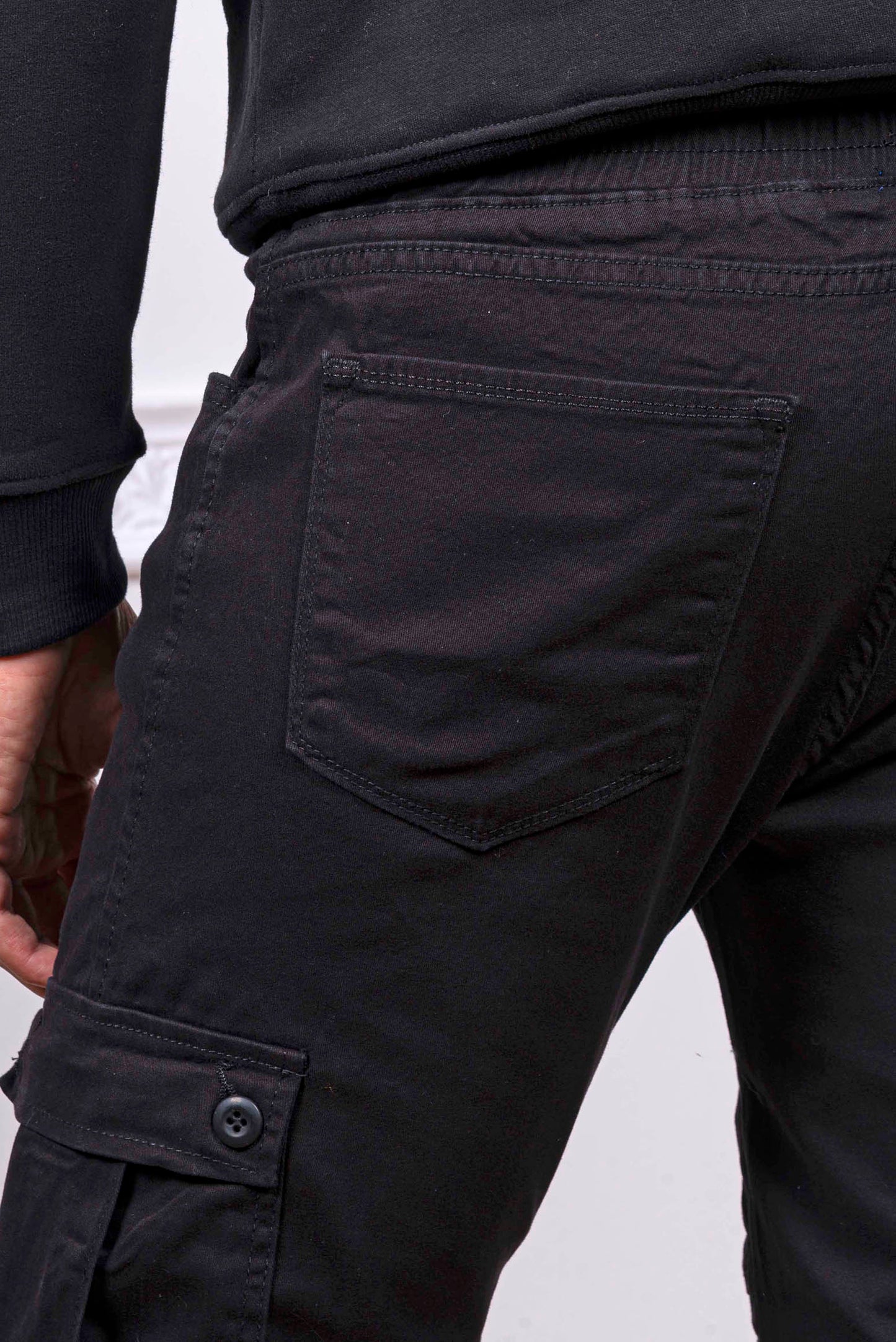 ανδρικό-βαμβακερό-παντελόνι-cargo-με-λάστιχο-και-κορδόνι