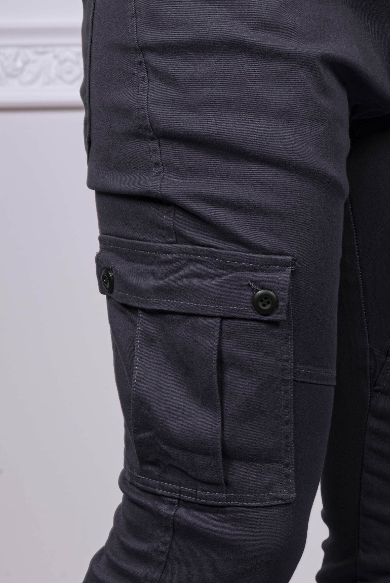 ανδρικό-βαμβακερό-παντελόνι-cargo-με-λάστιχο-και-κορδόνι