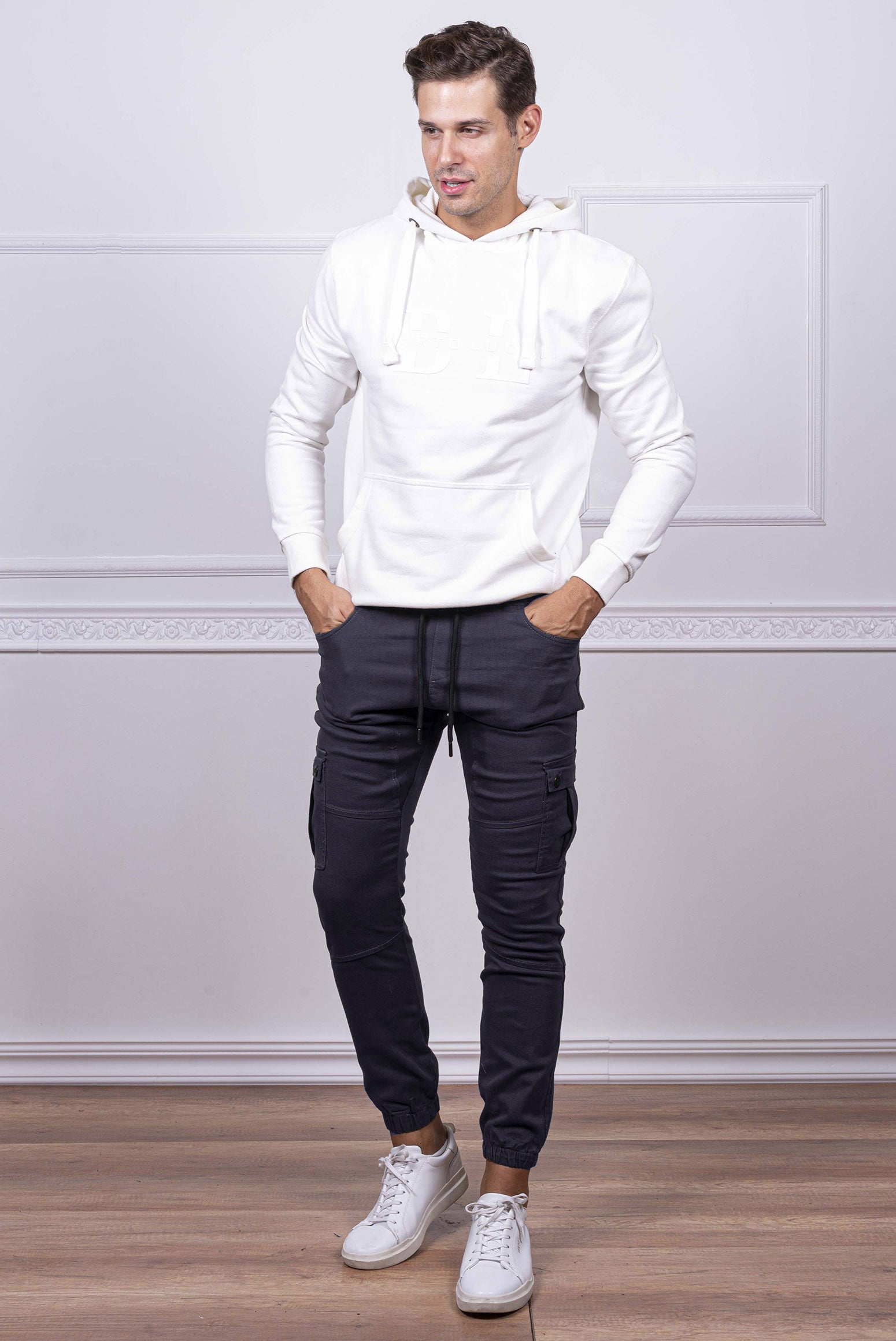 ανδρικό-βαμβακερό-παντελόνι-cargo-με-λάστιχο-και-κορδόνι