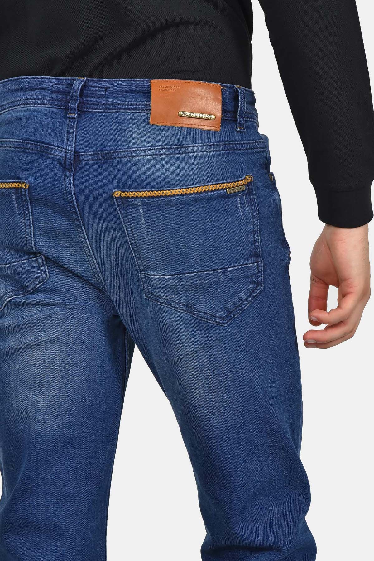 ανδρικό-τζιν-παντελόνι-regular-fit-με-ελαφριά-ξεβάμματα