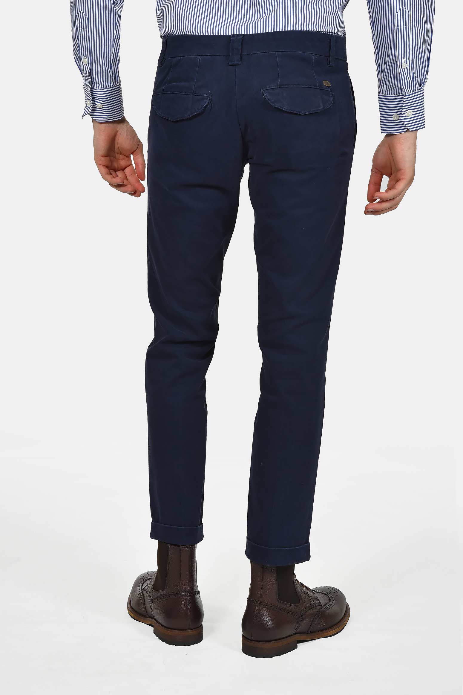 ανδρικό-παντελόνι-chinos-classic-fit-άνετη-και-σταθερή-εφαρμογή