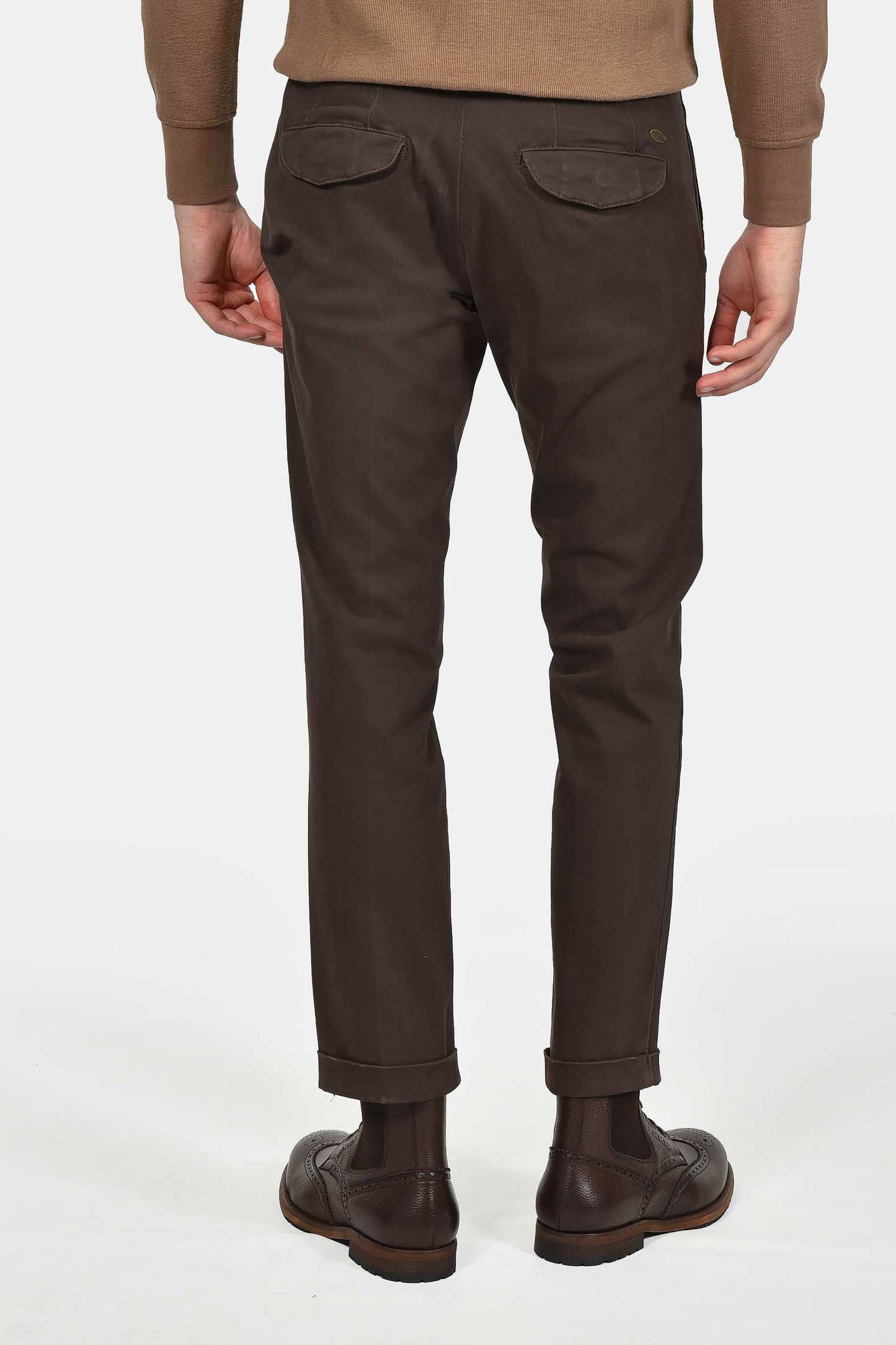 ανδρικό-παντελόνι-chinos-classic-fit-άνετη-και-σταθερή-εφαρμογή