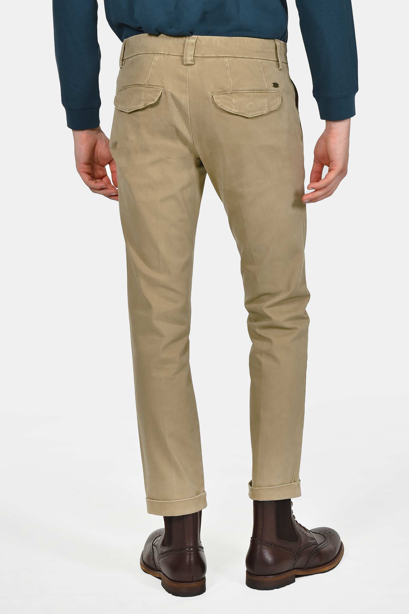 ανδρικό-παντελόνι-chinos-classic-fit-άνετη-και-σταθερή-εφαρμογή