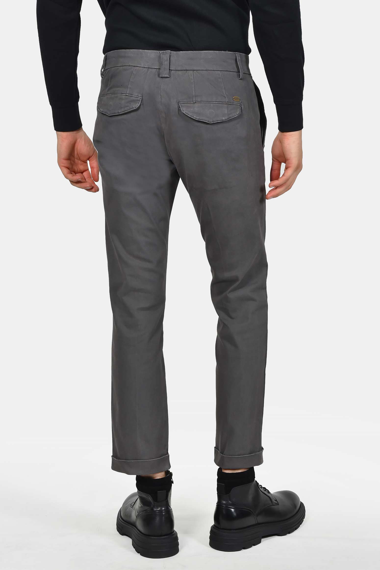 ανδρικό-παντελόνι-chinos-classic-fit-άνετη-και-σταθερή-εφαρμογή