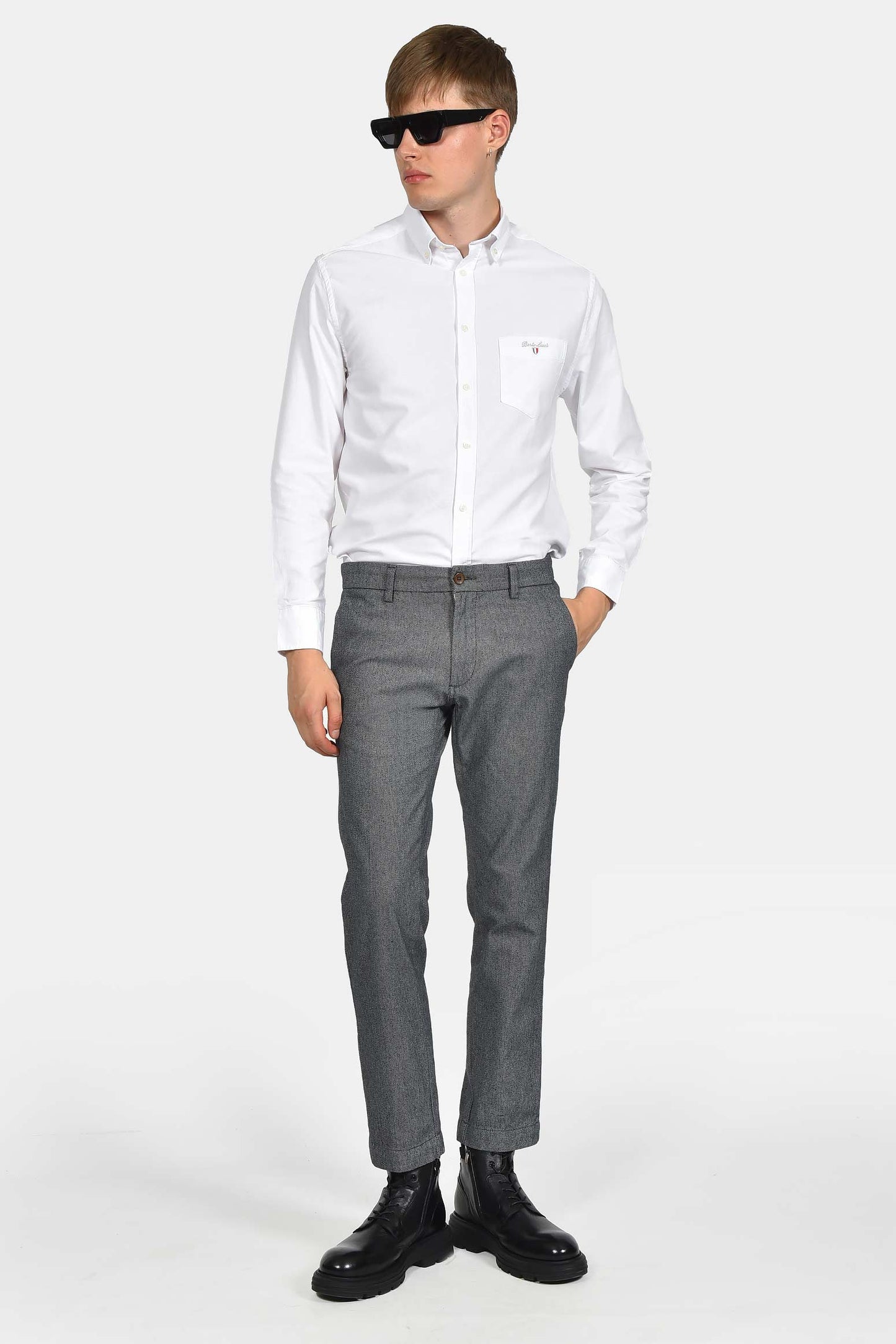 ανδρικό-chinos-παντελόνι-classic-fit-από-βαμβακερό-ύφασμα-απαλό-και-ελαστικό-για-φυσική-άνεση