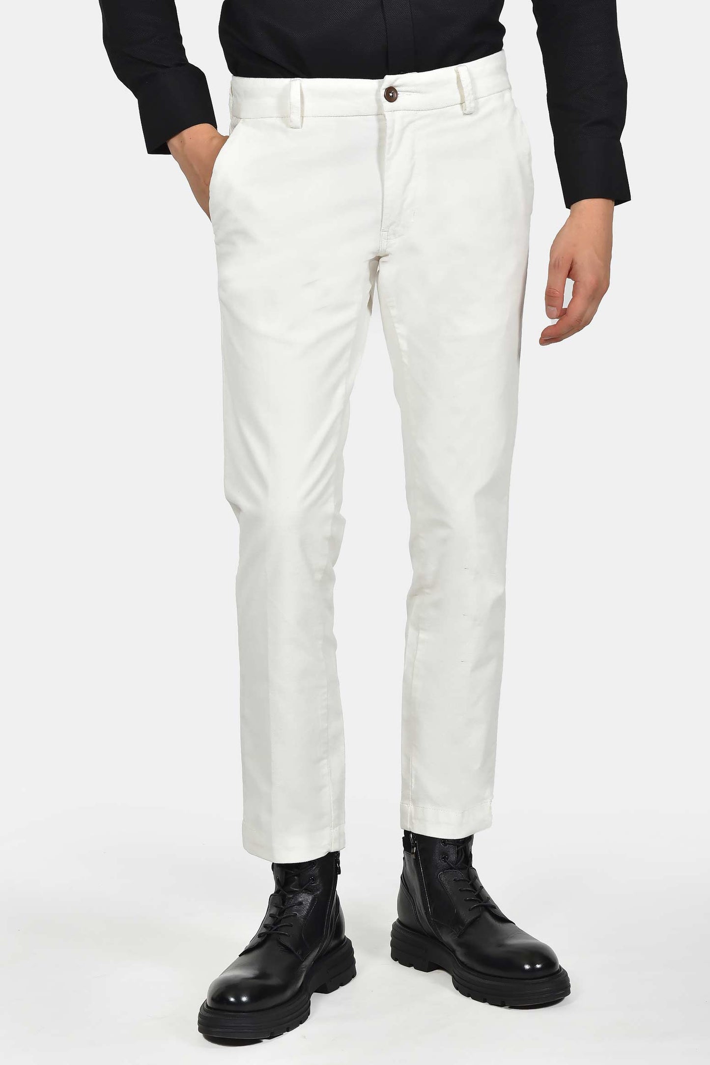 ανδρικό-chinos-παντελόνι-classic-fit-με-μαλακή-υφή