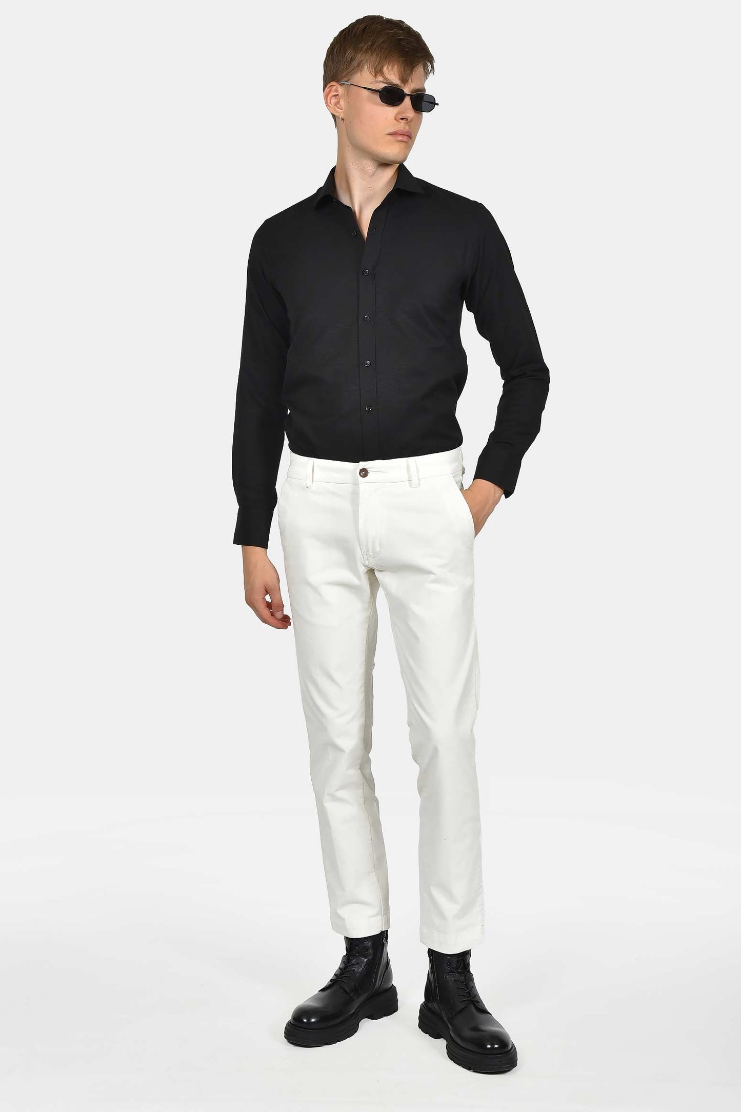 ανδρικό-chinos-παντελόνι-classic-fit-με-μαλακή-υφή