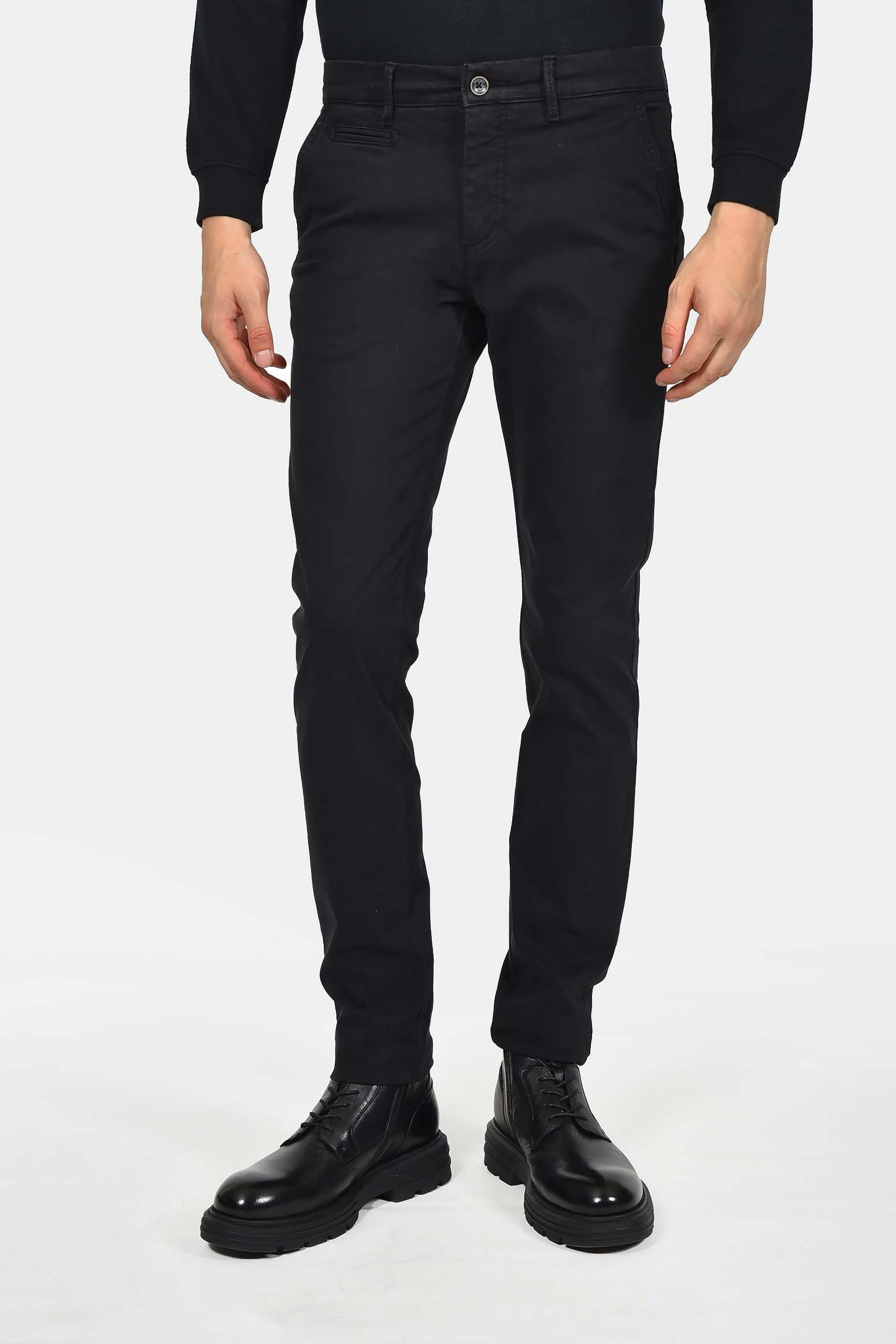 ανδρικό-βαμβακερό-chinos-παντελόνι-σε-στενή-γραμμή