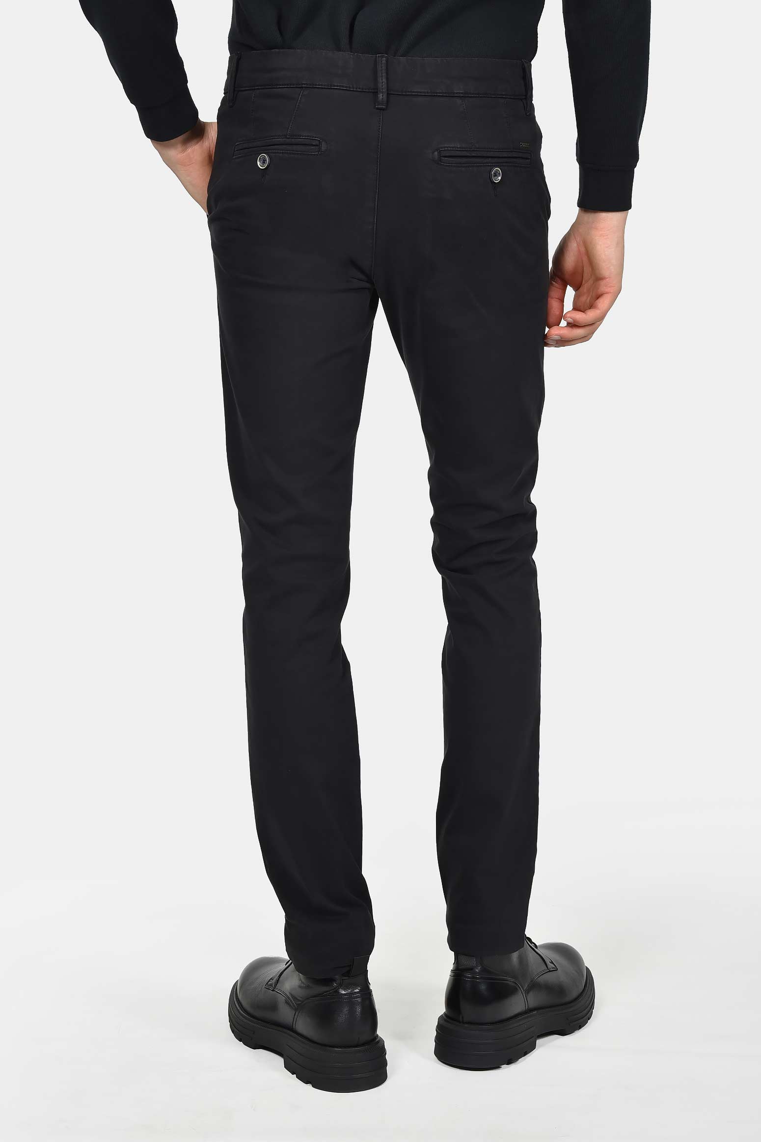 ανδρικό-βαμβακερό-chinos-παντελόνι-σε-στενή-γραμμή