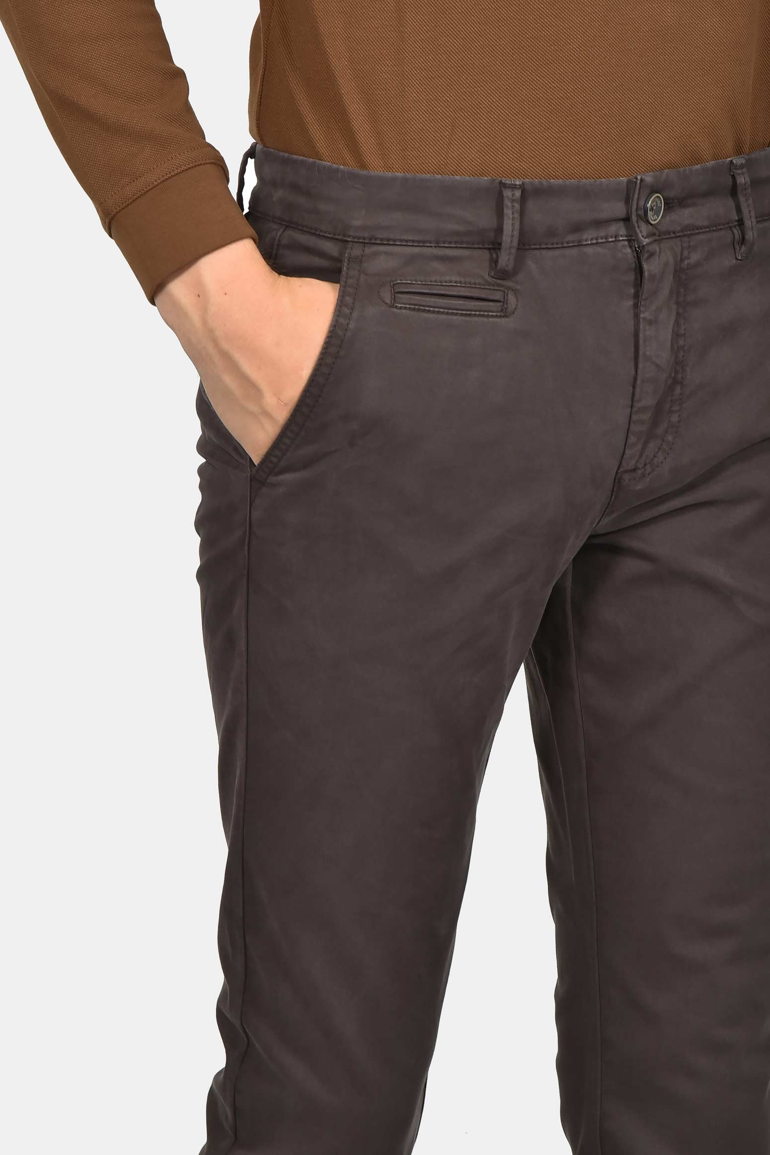 ανδρικό-βαμβακερό-chinos-παντελόνι-σε-στενή-γραμμή