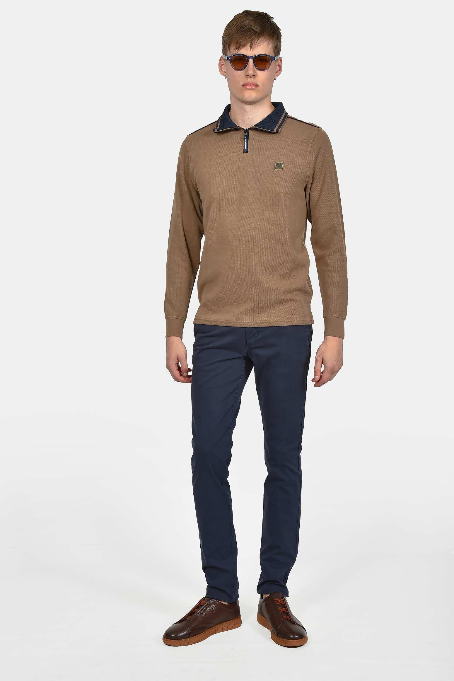 ανδρικό-βαμβακερό-chinos-παντελόνι-σε-στενή-γραμμή