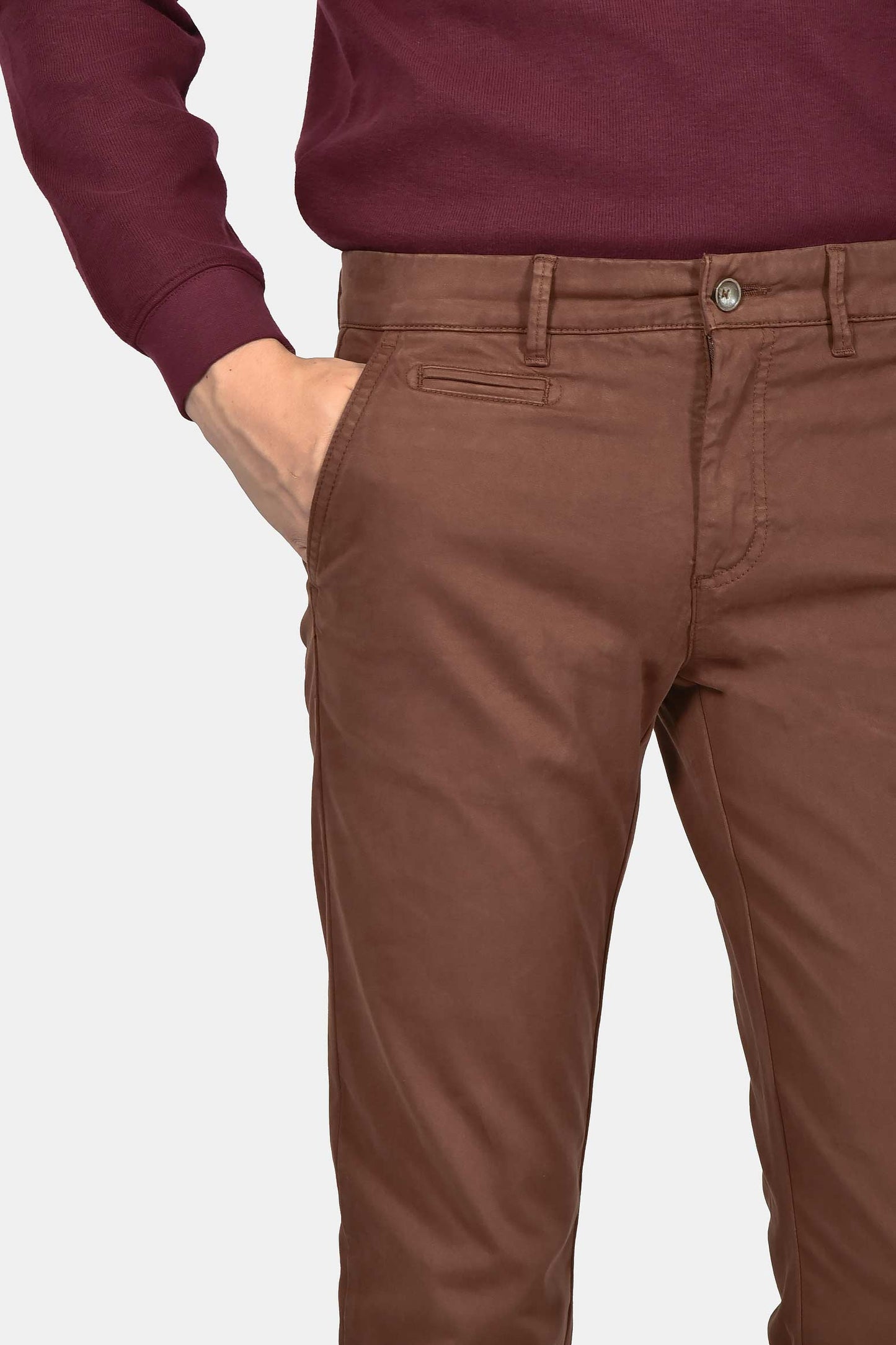 ανδρικό-βαμβακερό-chinos-παντελόνι-σε-στενή-γραμμή