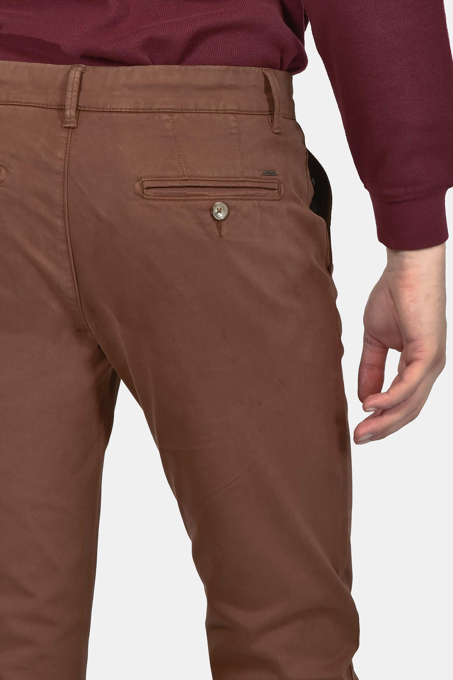 ανδρικό-βαμβακερό-chinos-παντελόνι-σε-στενή-γραμμή