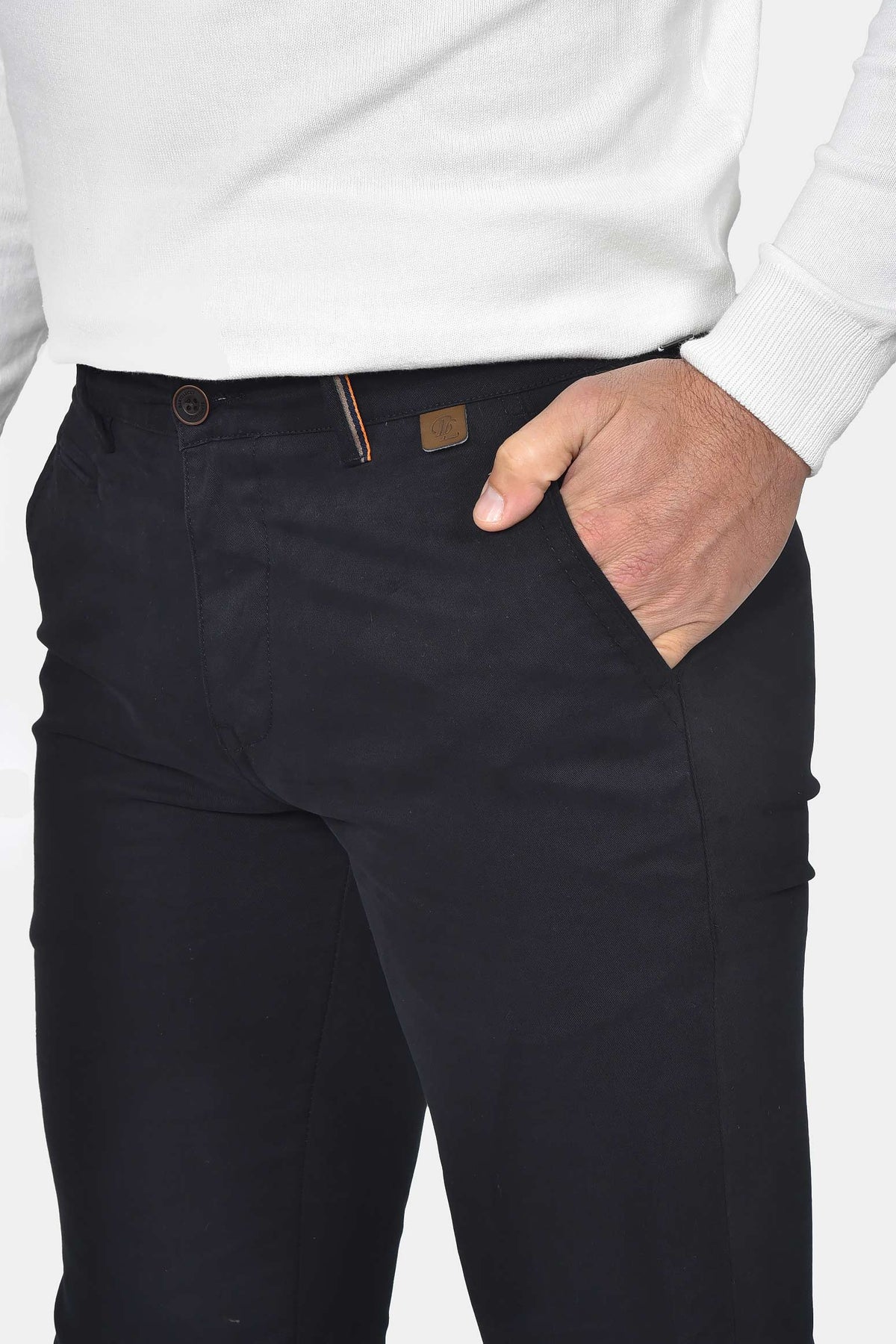 ανδρικό-chinos-παντελόνι-βαμβακερό-normal-fit-που-συνδυάζεται-με-κάθε-εμφάνιση