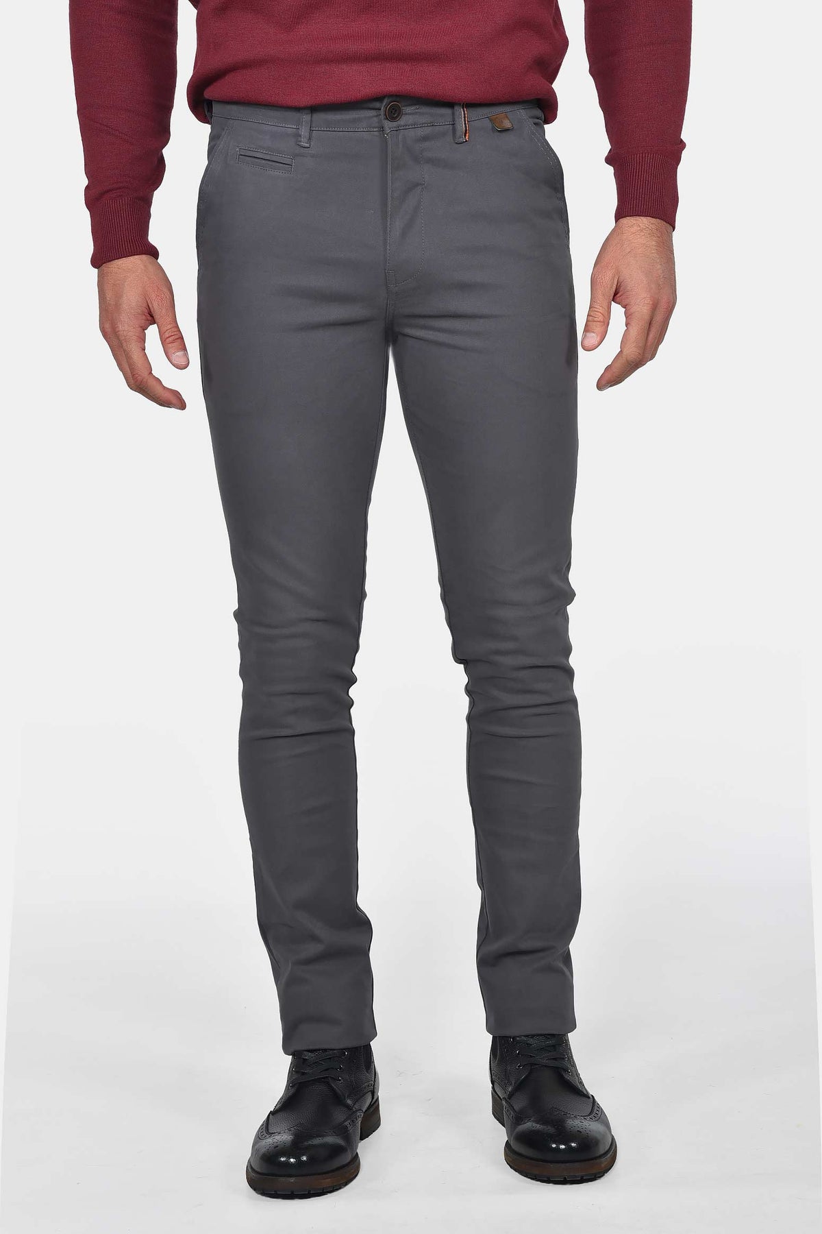 ανδρικό-chinos-παντελόνι-βαμβακερό-normal-fit-που-συνδυάζεται-με-κάθε-εμφάνιση