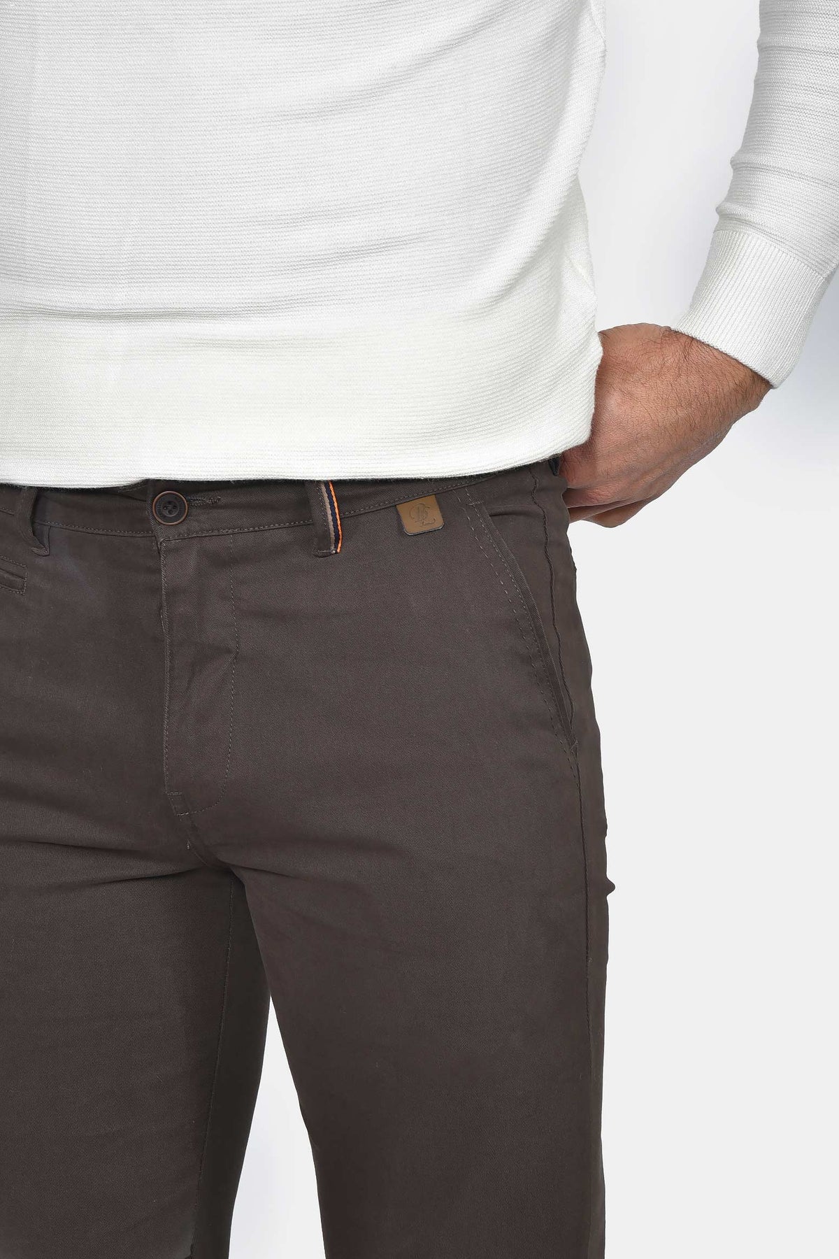 ανδρικό-chinos-παντελόνι-βαμβακερό-normal-fit-που-συνδυάζεται-με-κάθε-εμφάνιση