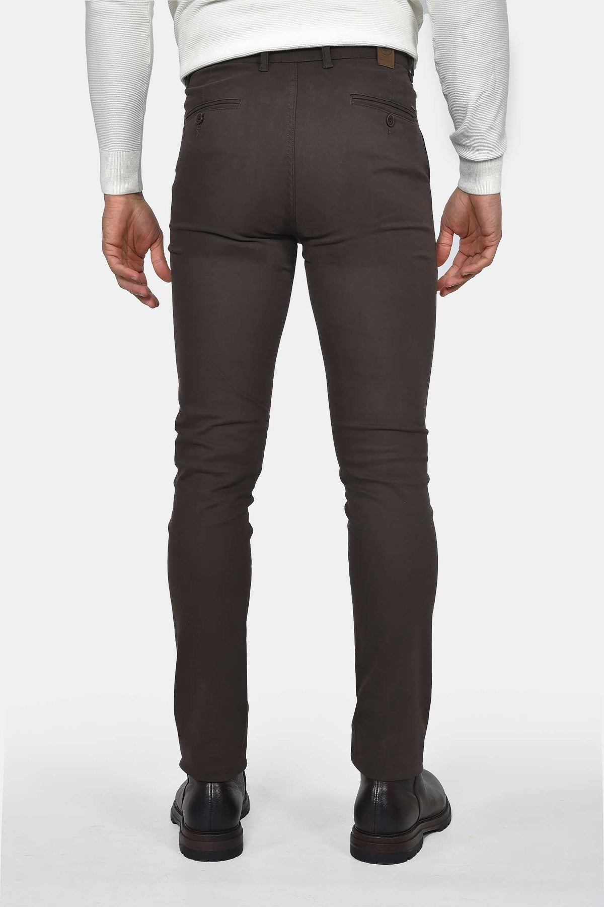 ανδρικό-chinos-παντελόνι-βαμβακερό-normal-fit-που-συνδυάζεται-με-κάθε-εμφάνιση