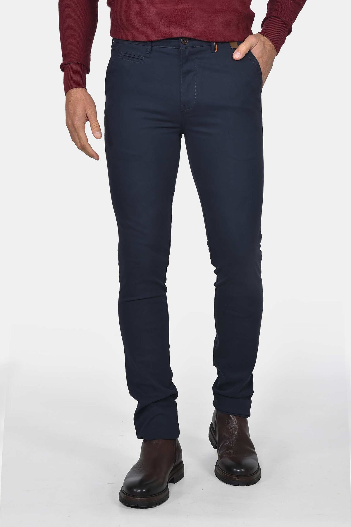 ανδρικό-chinos-παντελόνι-βαμβακερό-normal-fit-που-συνδυάζεται-με-κάθε-εμφάνιση