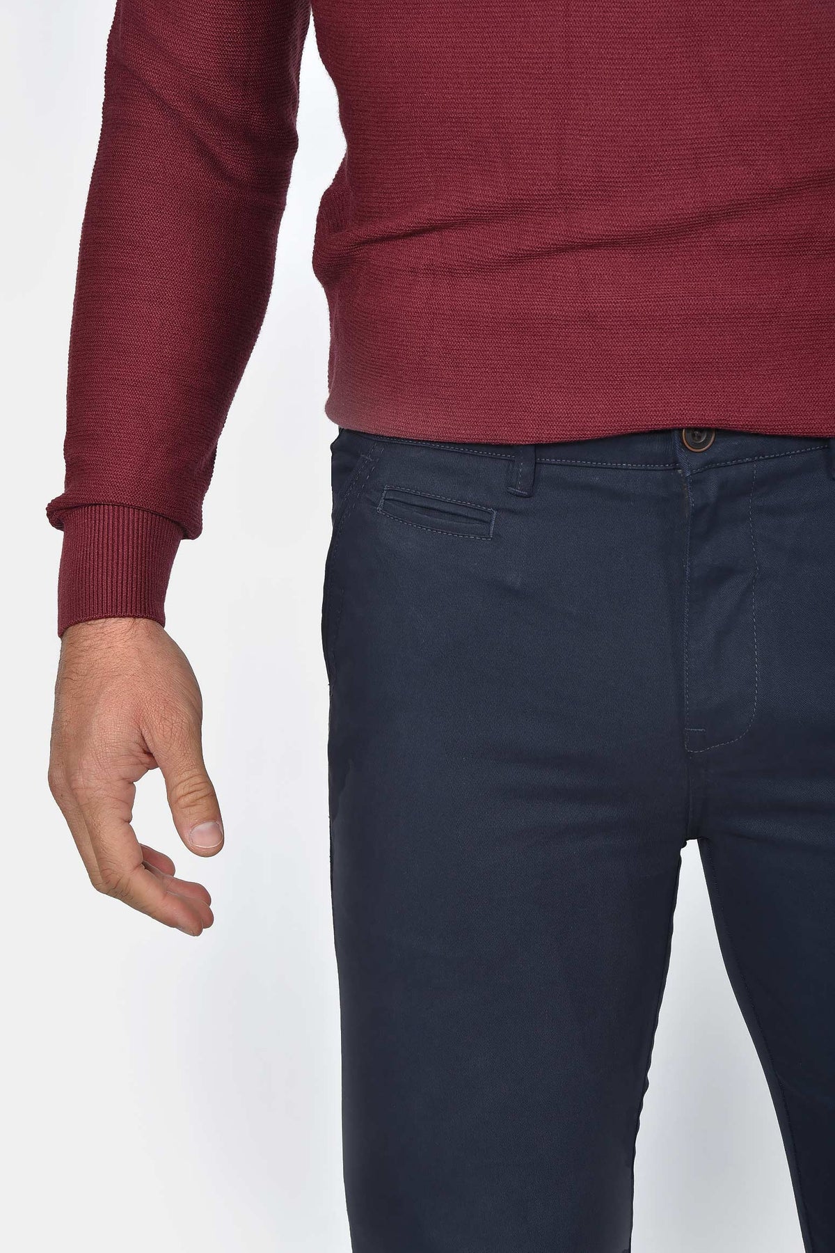 ανδρικό-chinos-παντελόνι-βαμβακερό-normal-fit-που-συνδυάζεται-με-κάθε-εμφάνιση