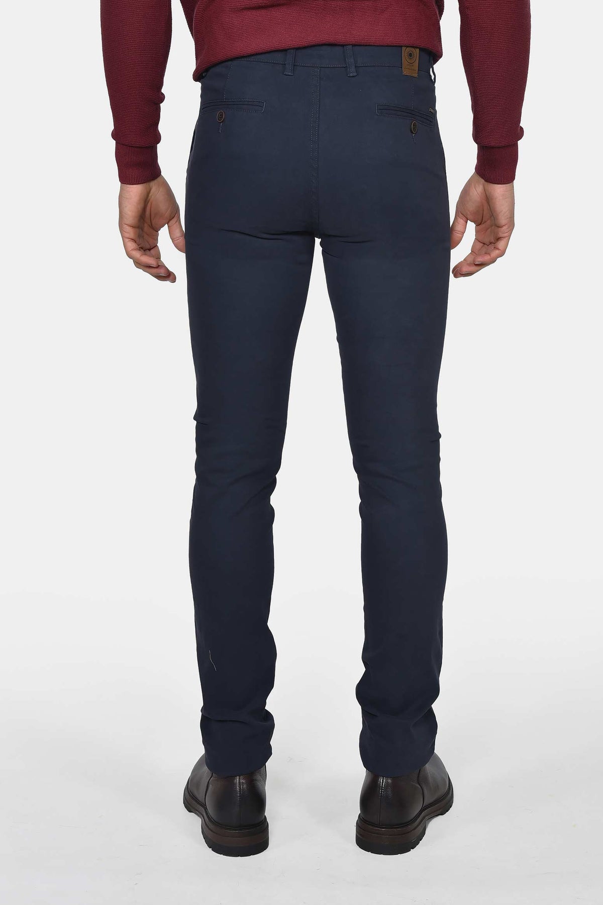 ανδρικό-chinos-παντελόνι-βαμβακερό-normal-fit-που-συνδυάζεται-με-κάθε-εμφάνιση