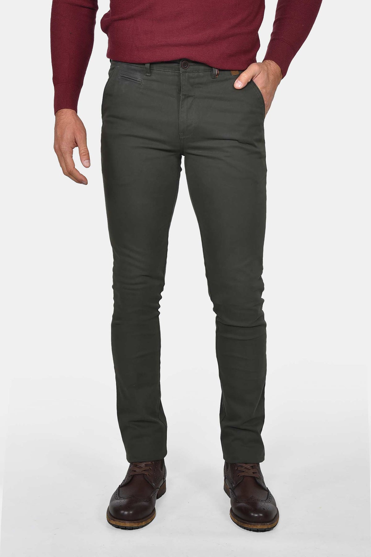 ανδρικό-chinos-παντελόνι-βαμβακερό-normal-fit-που-συνδυάζεται-με-κάθε-εμφάνιση