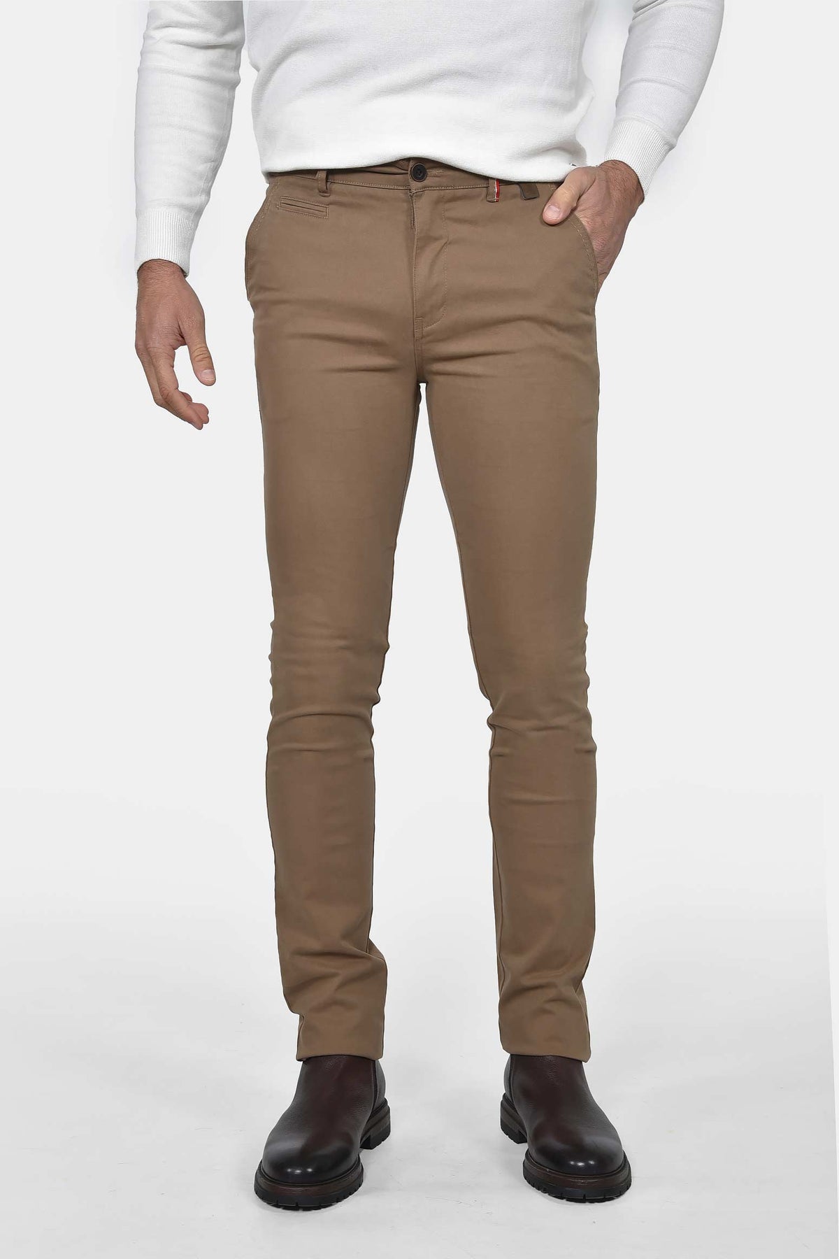 ανδρικό-chinos-παντελόνι-βαμβακερό-normal-fit-που-συνδυάζεται-με-κάθε-εμφάνιση