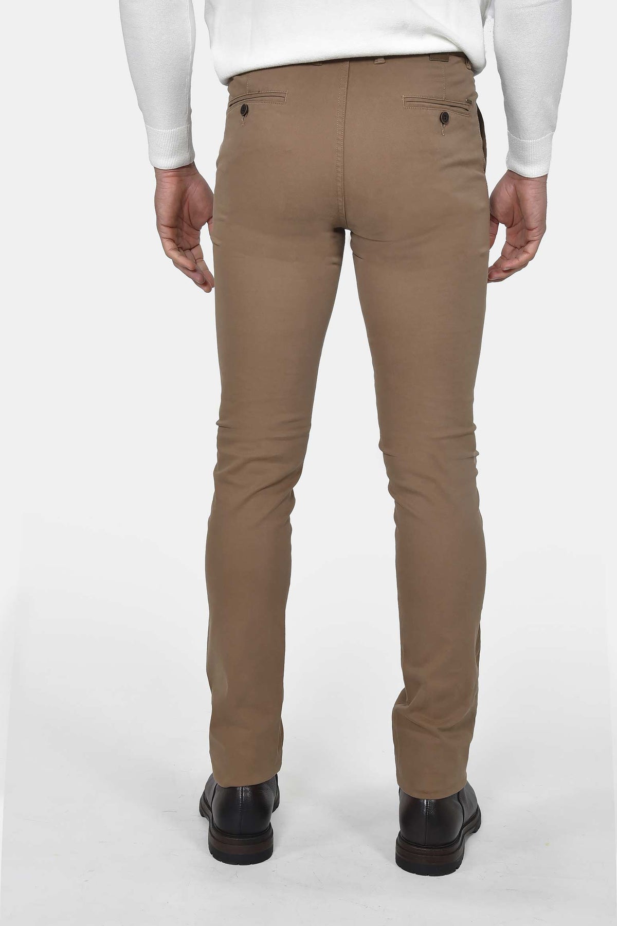 ανδρικό-chinos-παντελόνι-βαμβακερό-normal-fit-που-συνδυάζεται-με-κάθε-εμφάνιση