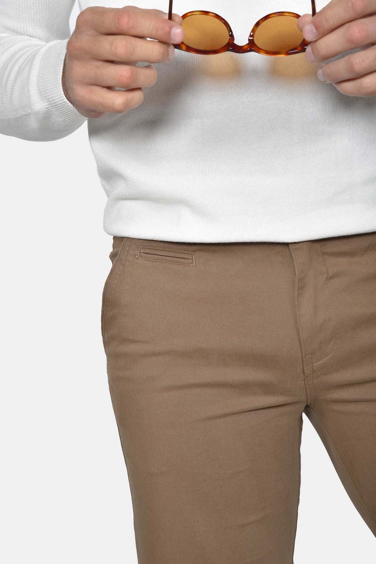 ανδρικό-chinos-παντελόνι-βαμβακερό-normal-fit-που-συνδυάζεται-με-κάθε-εμφάνιση