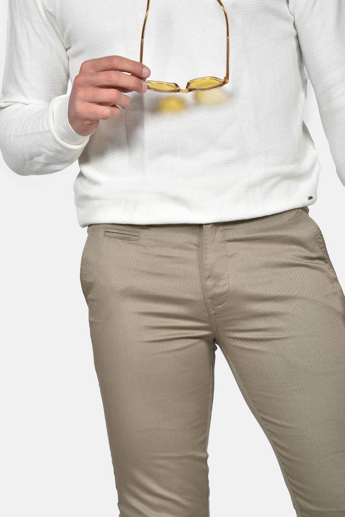 ανδρικό-chinos-παντελόνι-normal-fit-με-ελαστική-εφαρμογή-&-καθαρή-γραμμή