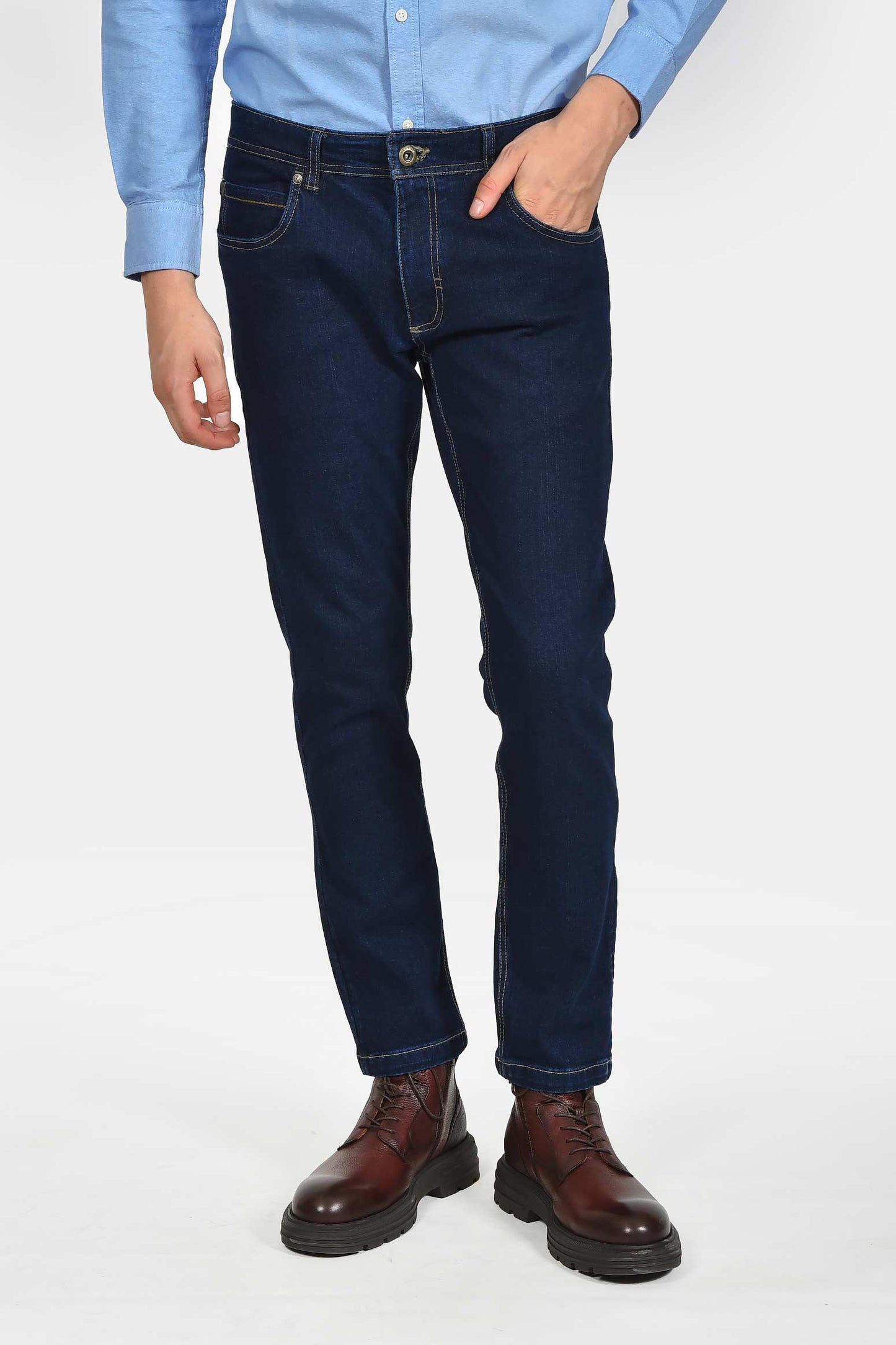 ανδρικό-τζιν-παντελόνι-classic-fit-από-98%-βαμβάκι-και-2%-ελαστίνη-–-με-φυσική-ελαστικότητα-για-άνεση