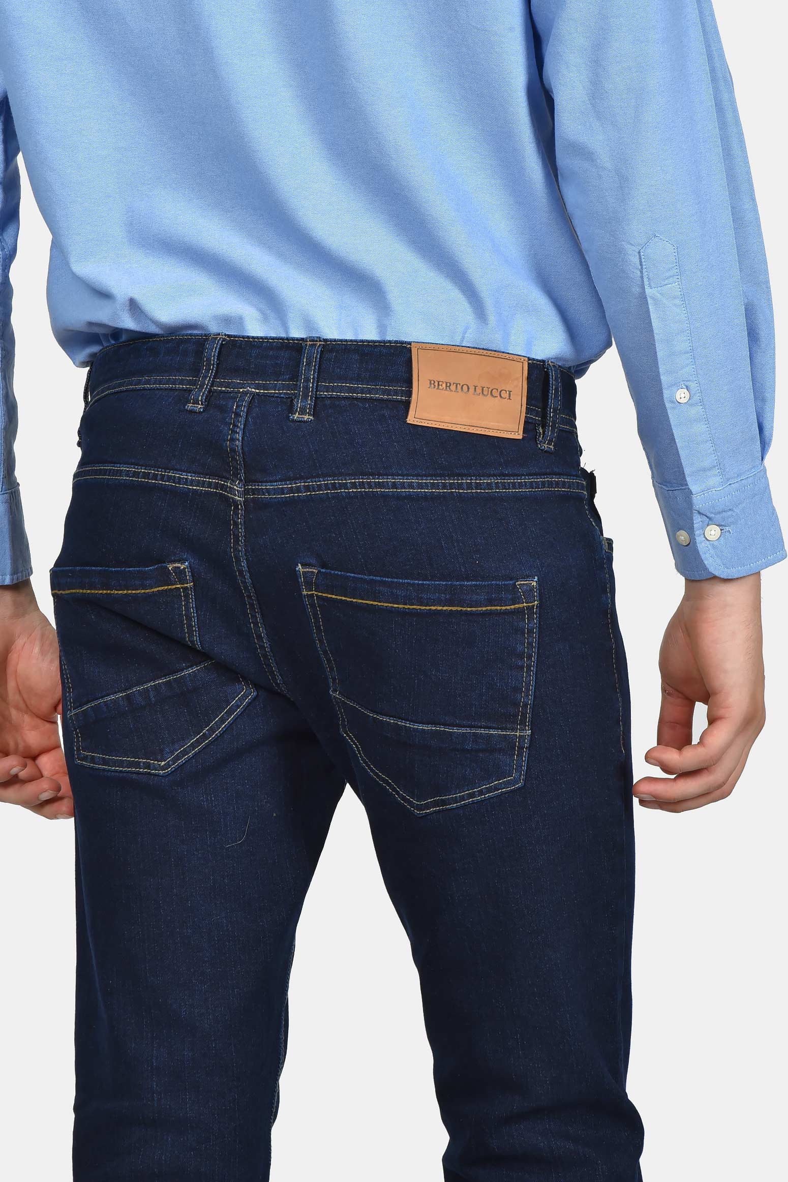 ανδρικό-τζιν-παντελόνι-classic-fit-από-98%-βαμβάκι-και-2%-ελαστίνη-–-με-φυσική-ελαστικότητα-για-άνεση