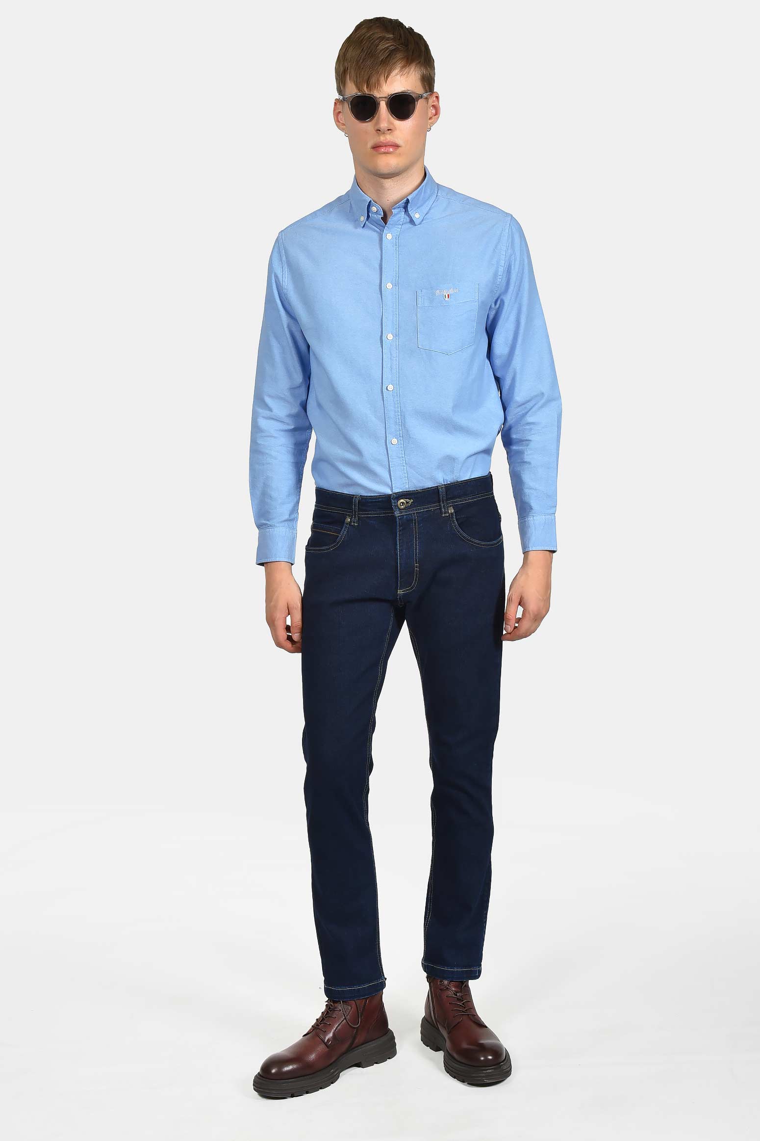 ανδρικό-τζιν-παντελόνι-classic-fit-από-98%-βαμβάκι-και-2%-ελαστίνη-–-με-φυσική-ελαστικότητα-για-άνεση