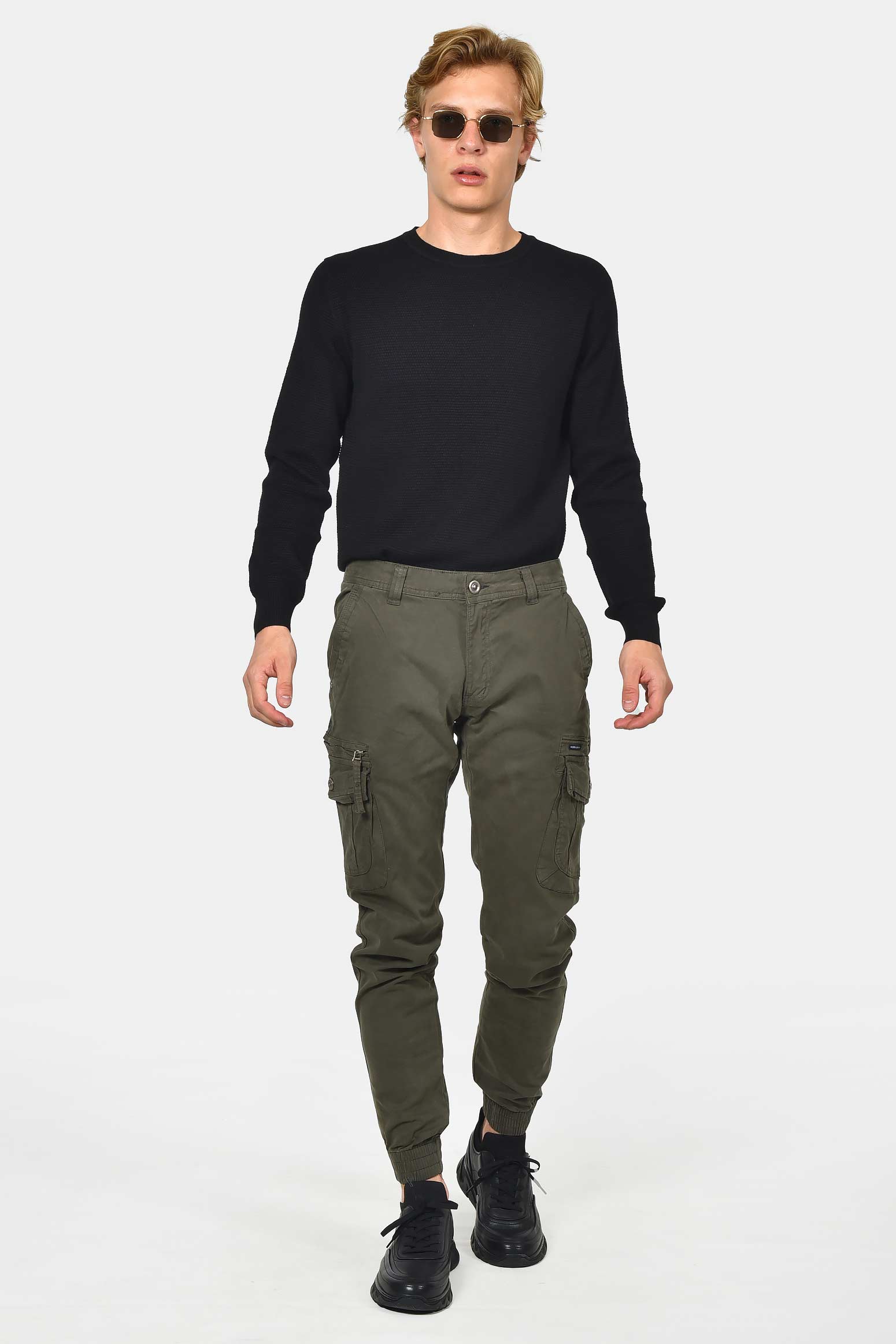 ανδρικό-βαμβακερό-cargo-παντελόνι-normal-fit