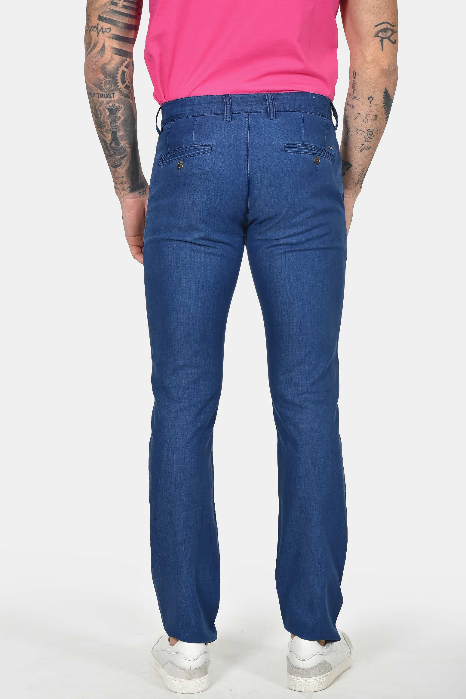 ανδρικό-chinos-παντελόνι-classic-fit-σε-denim-look-με-καθαρή-γραμμή-&-σύγχρονο-style