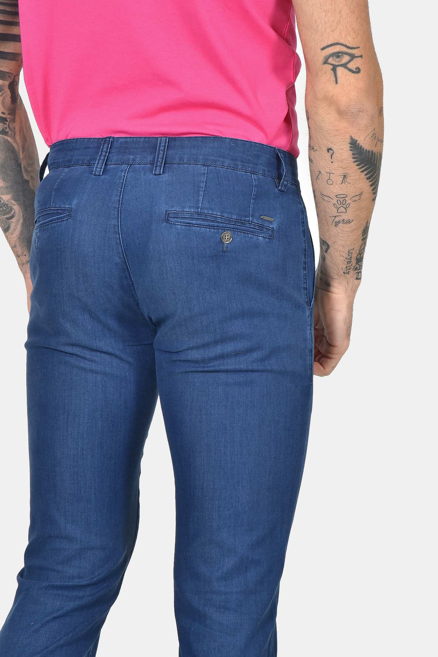 ανδρικό-chinos-παντελόνι-classic-fit-σε-denim-look-με-καθαρή-γραμμή-&-σύγχρονο-style