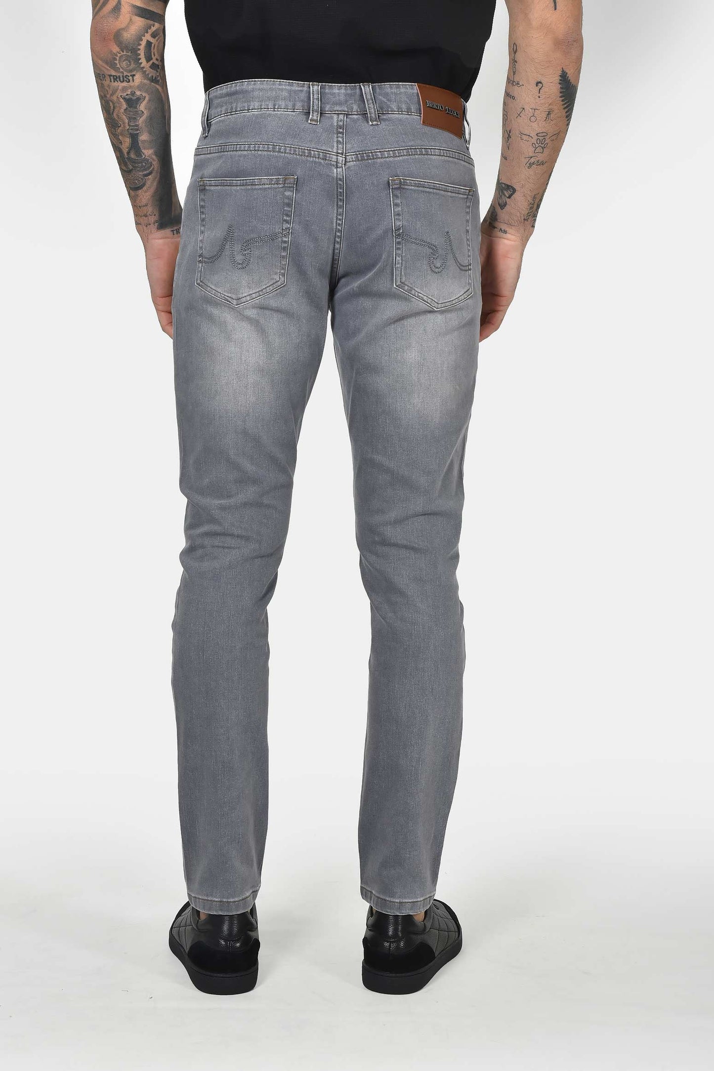 ανδρικό-τζιν-παντελόνι-slim-fit-με-faded-εφέ-&-σύγχρονο-denim-style