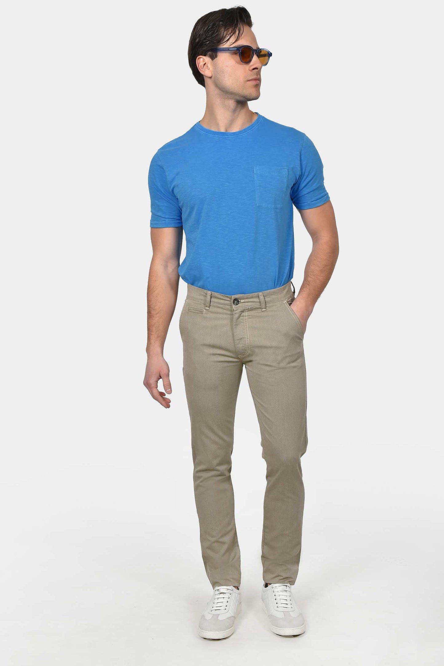 ανδρικό-chinos-παντελόνι-slim-fit-από-βαμβάκι-με-ελαστικότητα-για-άνετη-κίνηση