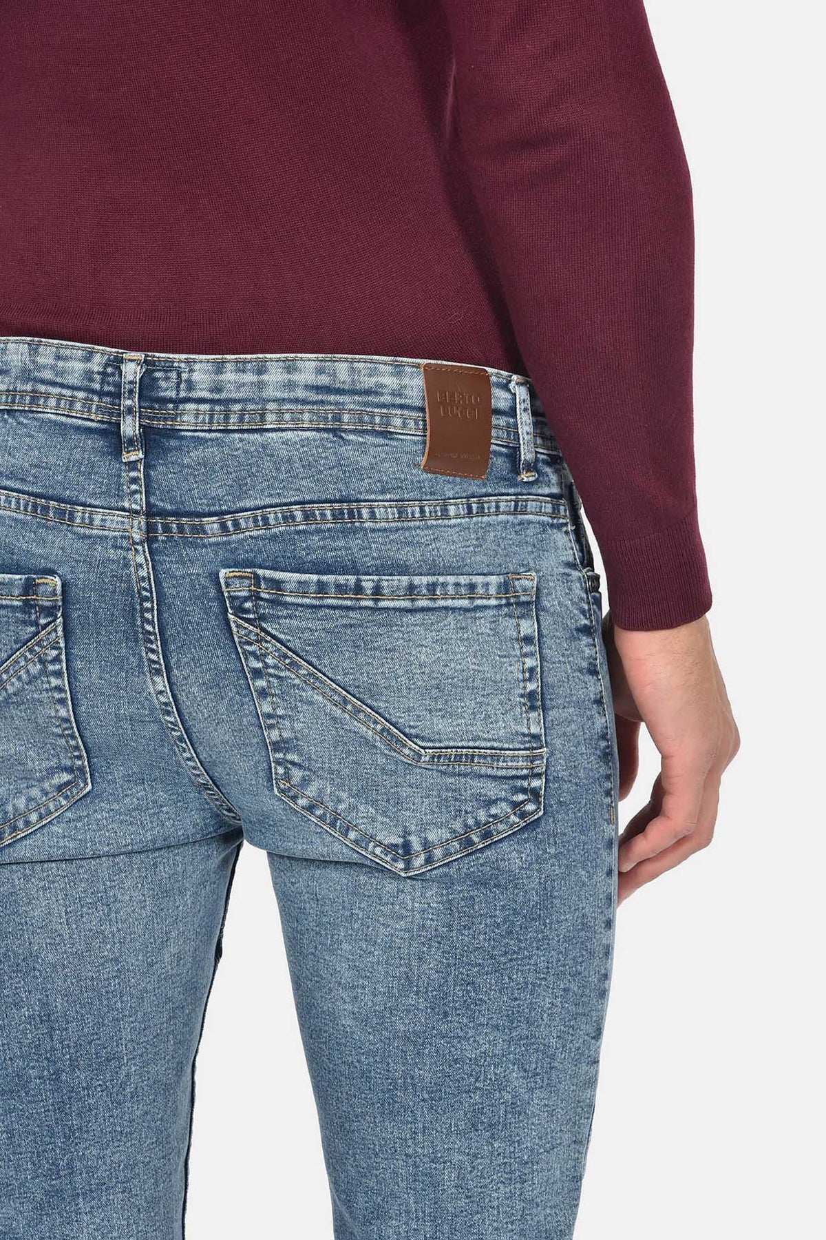 ανδρικό-τζιν-παντελόνι-βαμβακερό-normal-fit-με-vintage-ξέβαμμα-για-μοντέρνο-casual-look