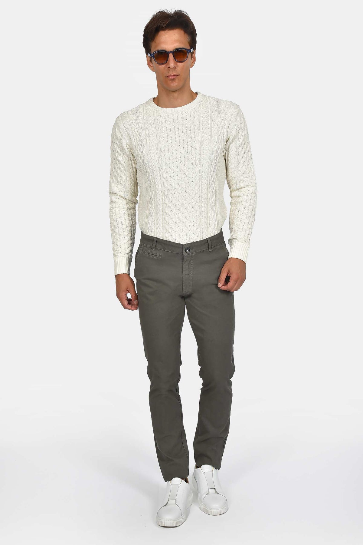 ανδρικό-chinos-παντελόνι-normal-fit-βαμβακερή-άνεση-&-ελευθερία-κινήσεων