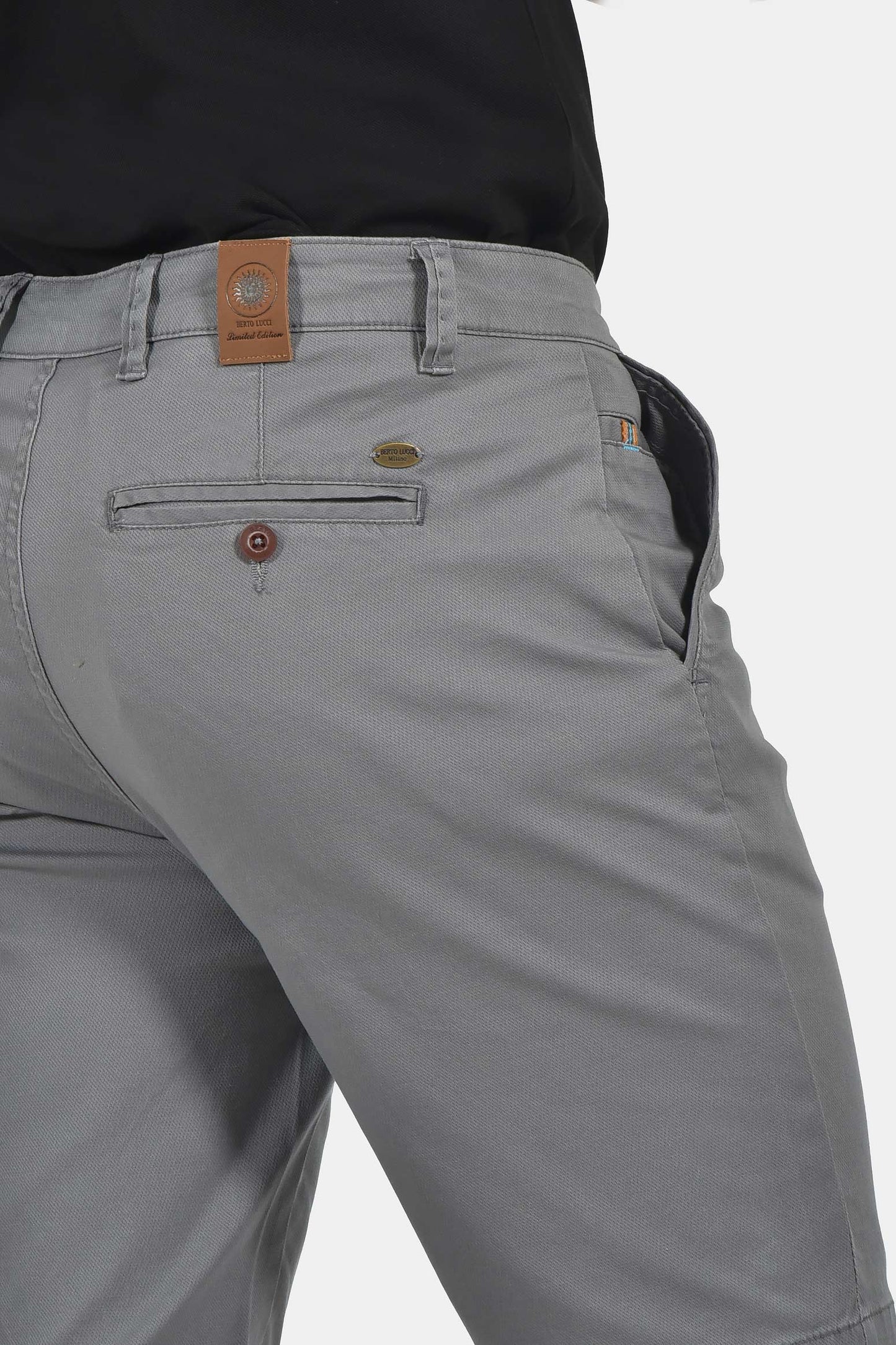 ανδρική-chinos-βερμούδα-βαμβακερή-normal-fit-για-άνετη-καλοκαιρινή-εμφάνιση