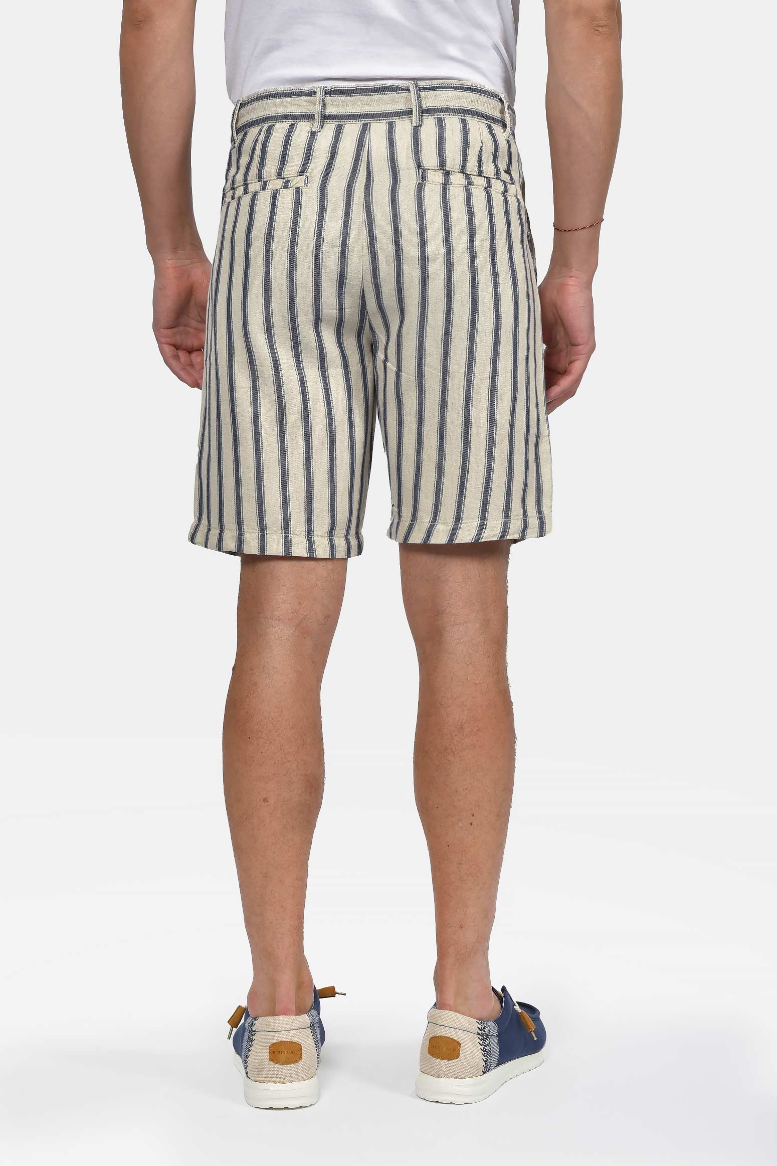 ανδρική-chinos-ριγέ-βερμούδα-normal-fit-με-έντονο-ριγέ-pattern-&-casual-summer-style