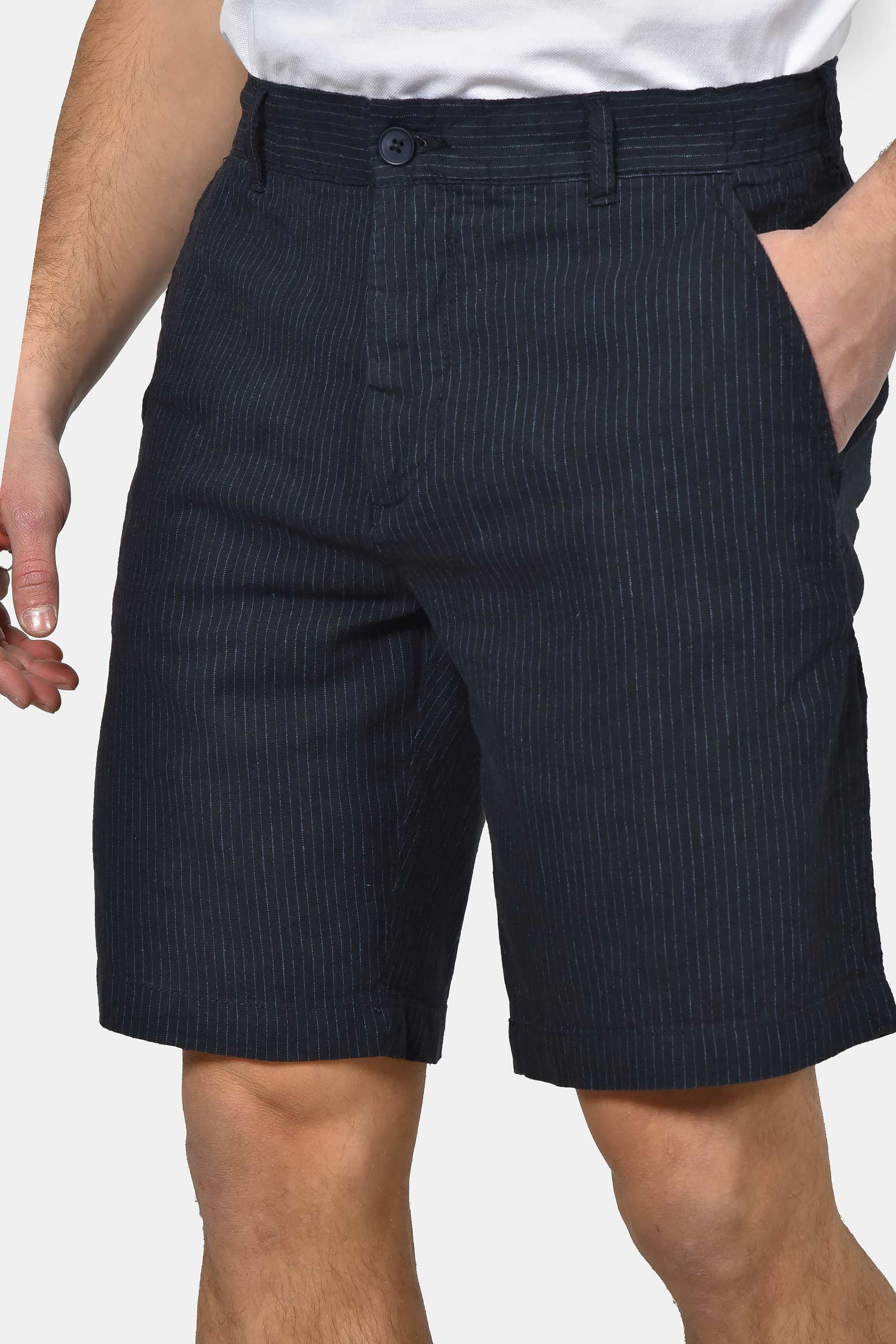 ανδρική-chinos-βερμούδα-normal-fit-από-λινό-&-βαμβάκι-με-λεπτό-ριγέ-pattern