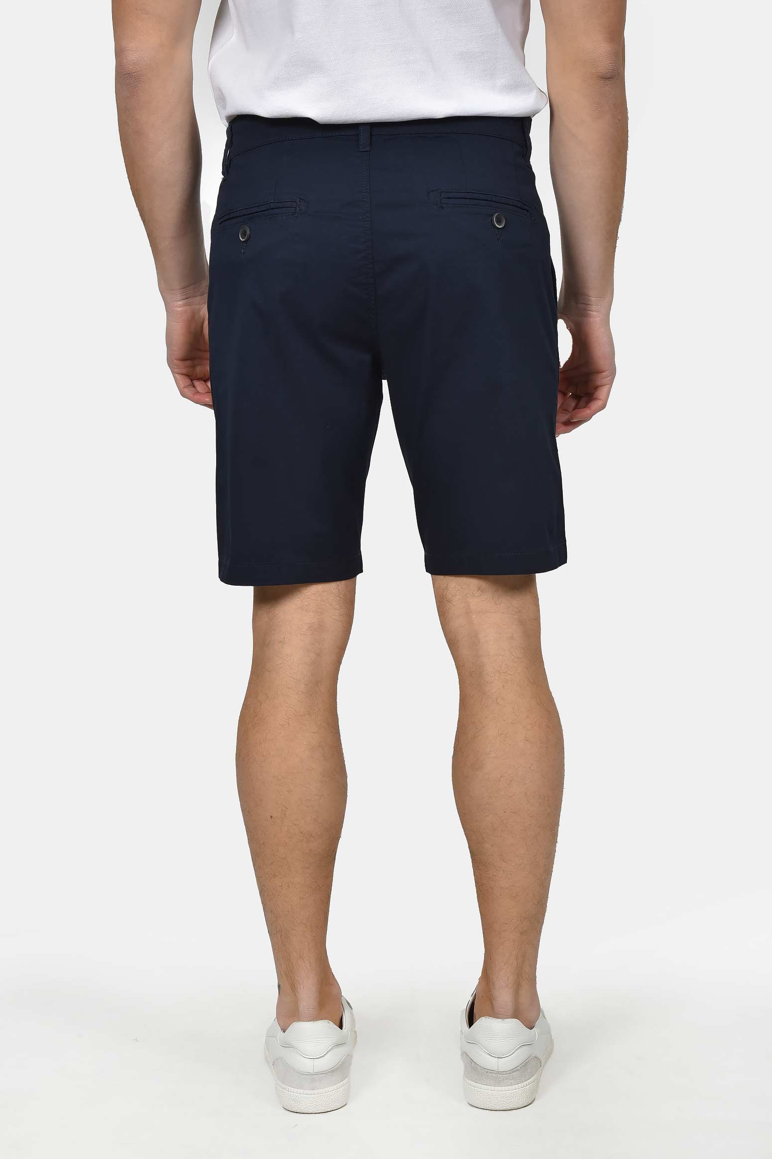 ανδρική-chinos-βερμούδα-βαμβακερή-normal-fit-με-πιέτες-για-άνετη-καλοκαιρινή-εμφάνιση