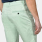 ανδρική-chinos-βερμούδα-βαμβακερή-normal-fit-με-πιέτες-για-άνετη-καλοκαιρινή-εμφάνιση