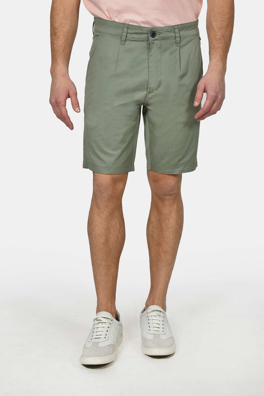 ανδρική-chinos-βερμούδα-βαμβακερή-normal-fit-με-πιέτες-για-άνετη-καλοκαιρινή-εμφάνιση