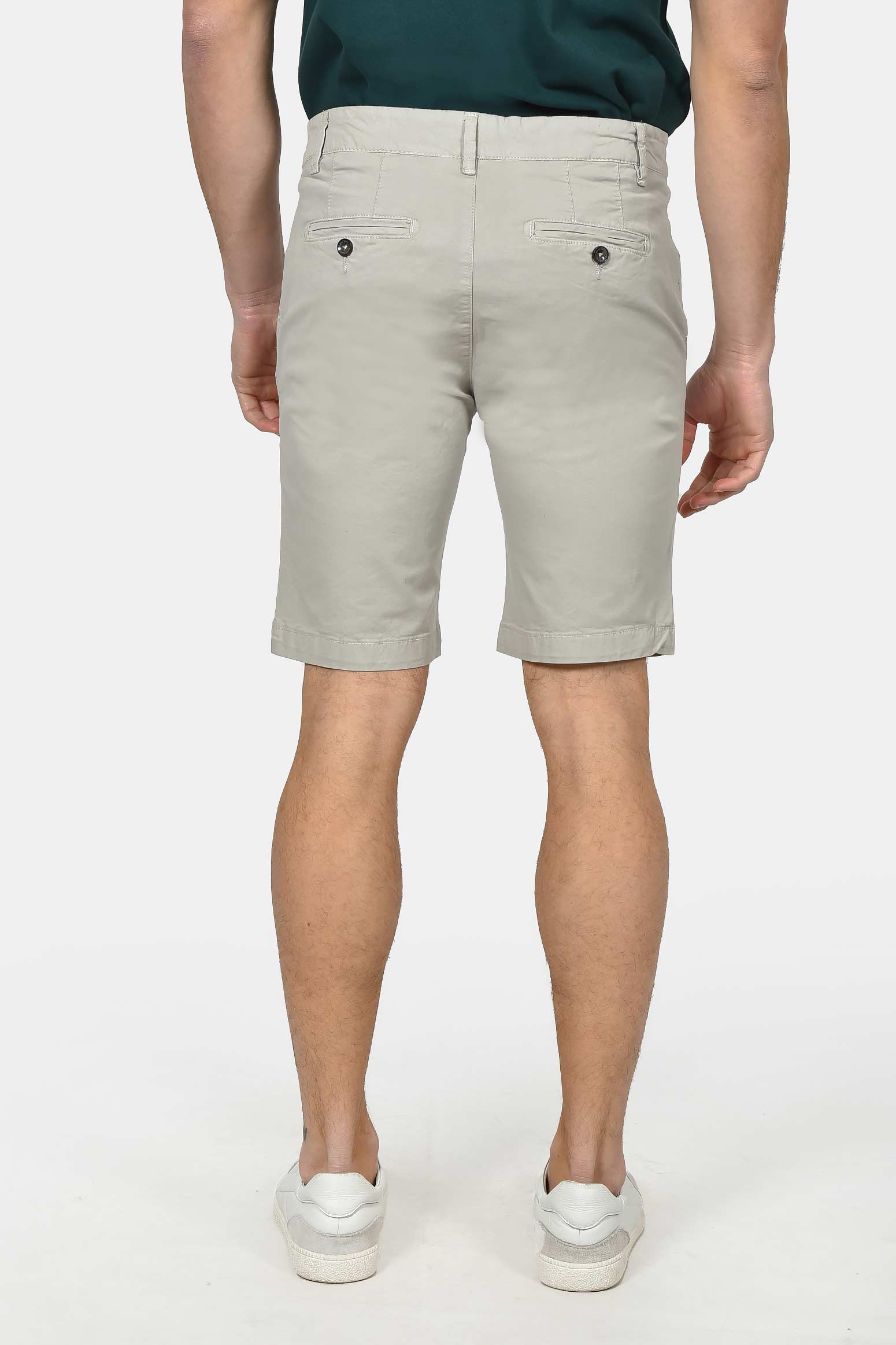 ανδρική-βαμβακερή-chinos-βερμούδα-slim-fit-με-καθαρή-γραμμή-&-ελαστική-άνεση