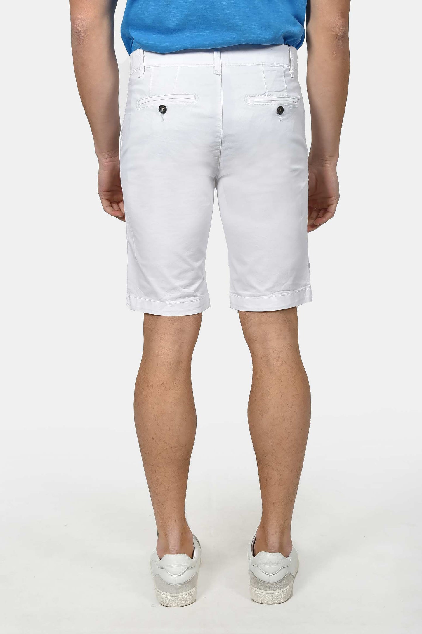 ανδρική-βαμβακερή-chinos-βερμούδα-slim-fit-με-καθαρή-γραμμή-&-ελαστική-άνεση