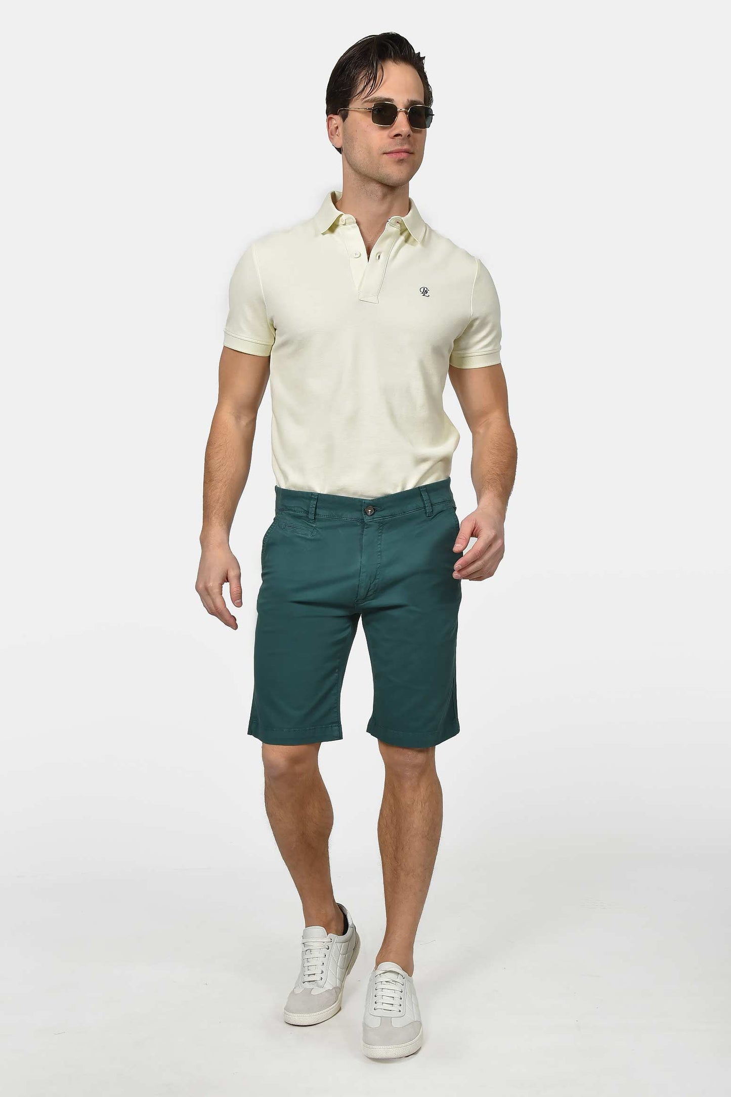 ανδρική-βαμβακερή-chinos-βερμούδα-slim-fit-με-καθαρή-γραμμή-&-ελαστική-άνεση
